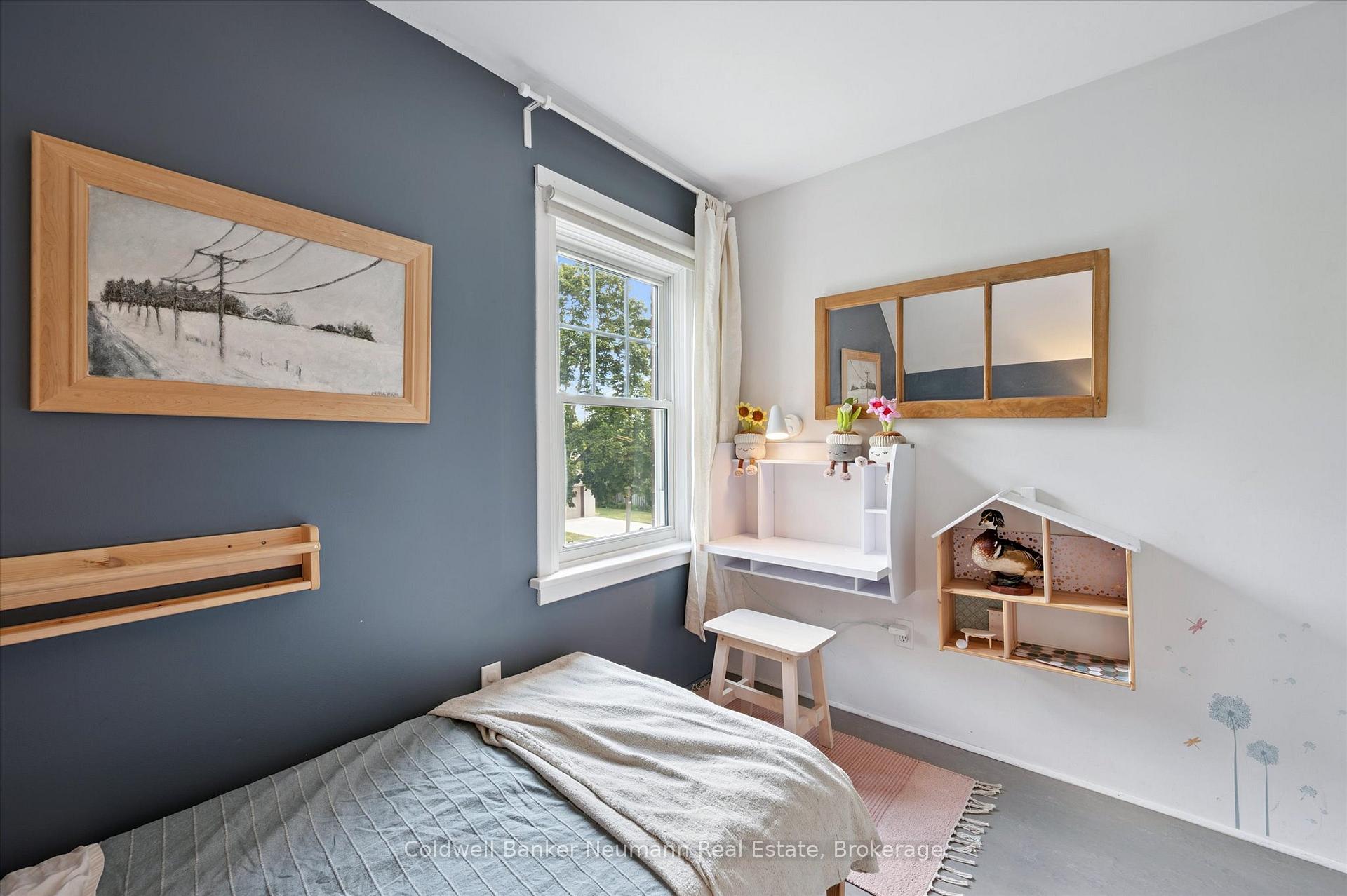 Photo 22 of 27 Lawrence Avenue, Guelph, St. Patrick's Ward — HOMEH