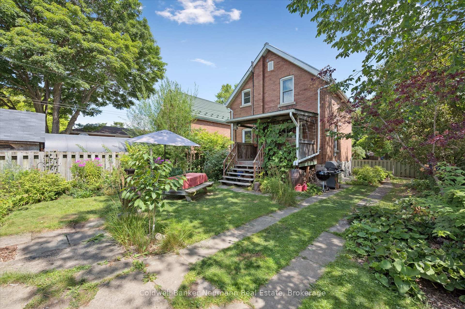 Photo 28 of 27 Lawrence Avenue, Guelph, St. Patrick's Ward — HOMEH