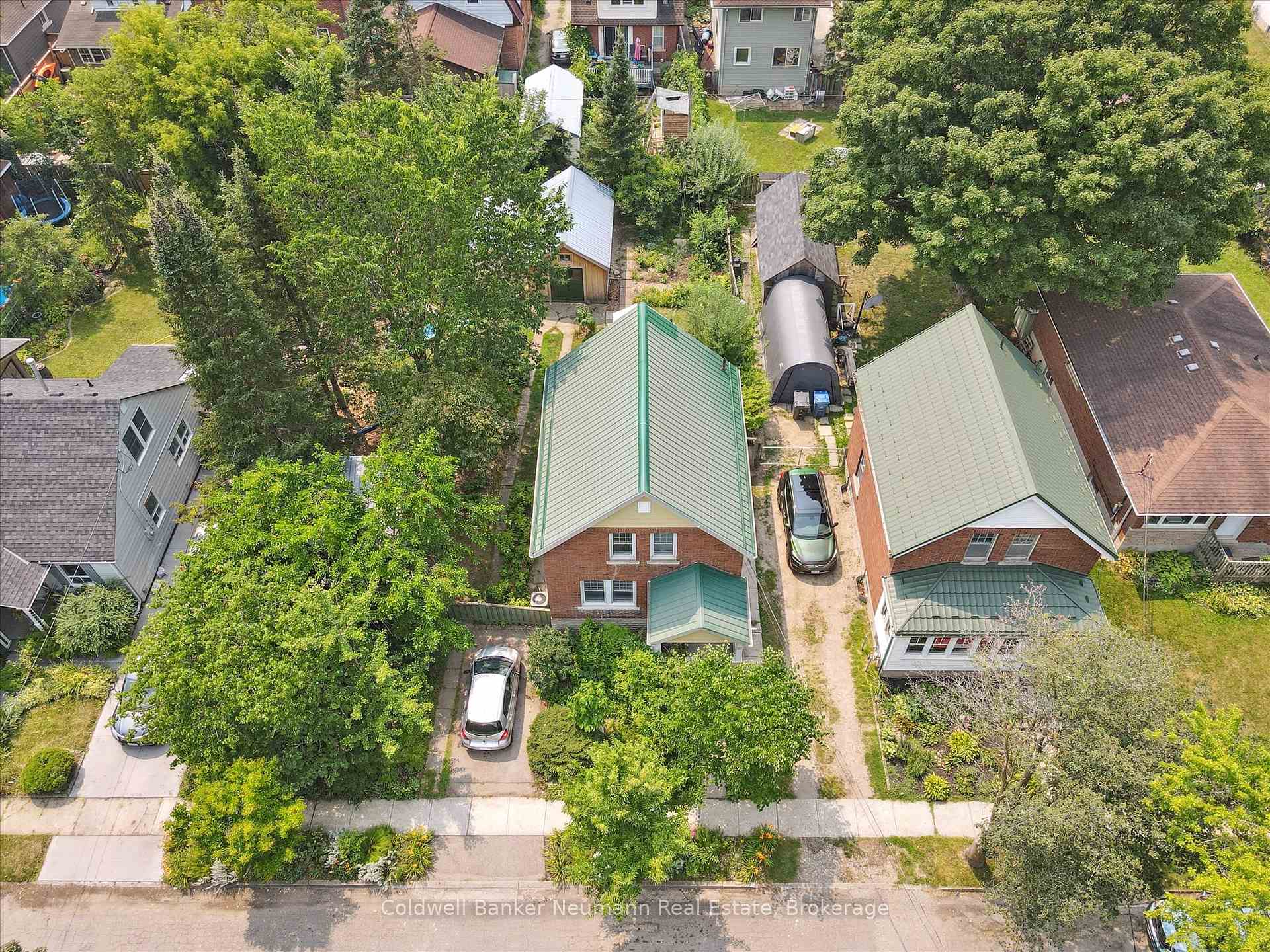 Photo 41 of 27 Lawrence Avenue, Guelph, St. Patrick's Ward — HOMEH