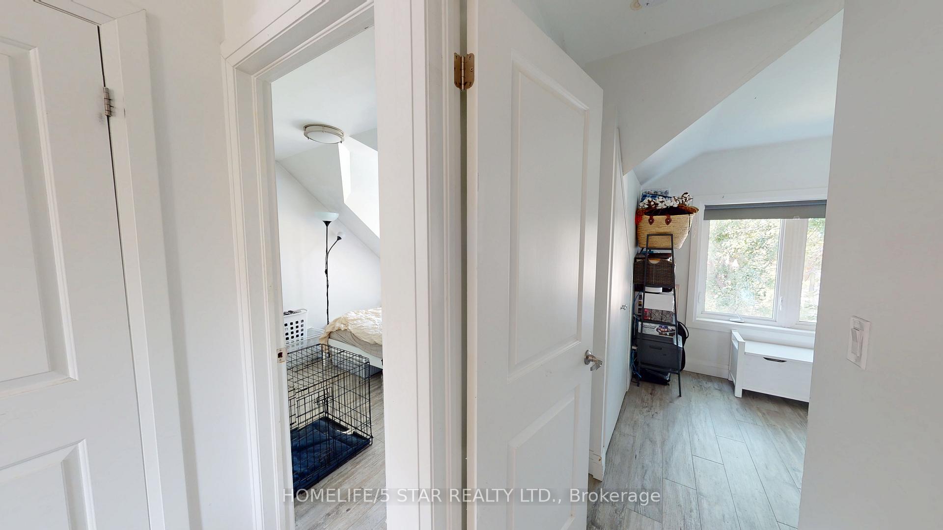 Photo 5 of Unit Apt 3, 45 Dewson Street, Toronto, Palmerston-Little Italy — HOMEH