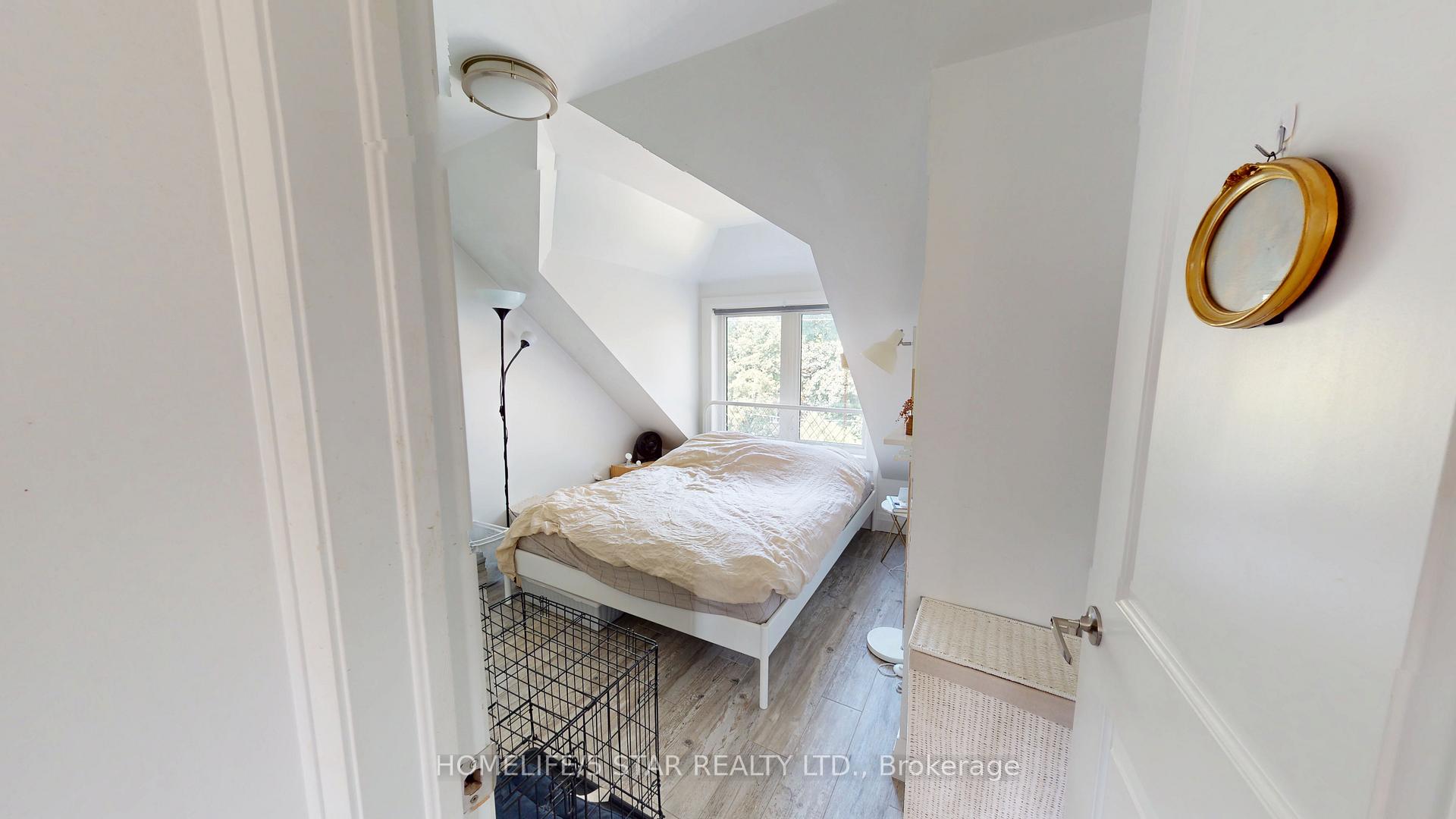 Photo 30 of Unit Apt 3, 45 Dewson Street, Toronto, Palmerston-Little Italy — HOMEH