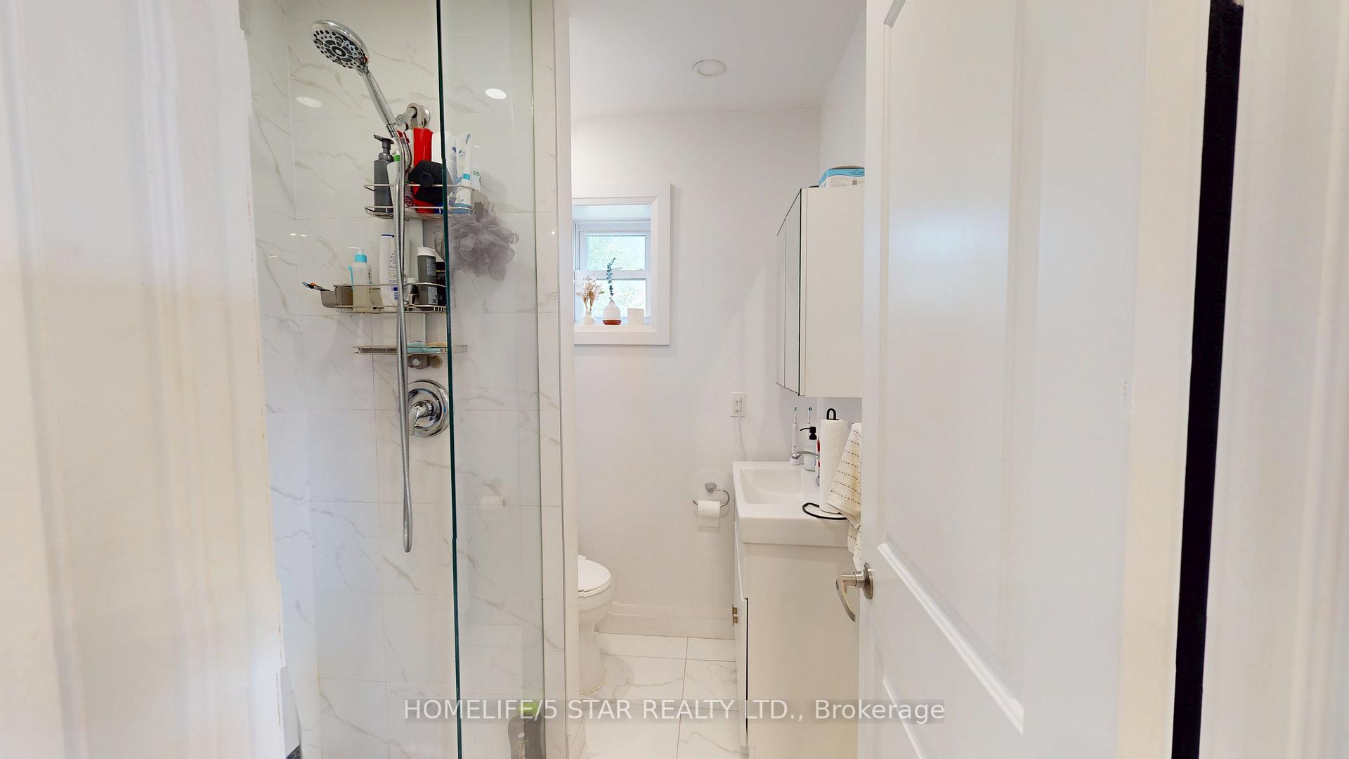 Photo 20 of Unit Apt 3, 45 Dewson Street, Toronto, Palmerston-Little Italy — HOMEH
