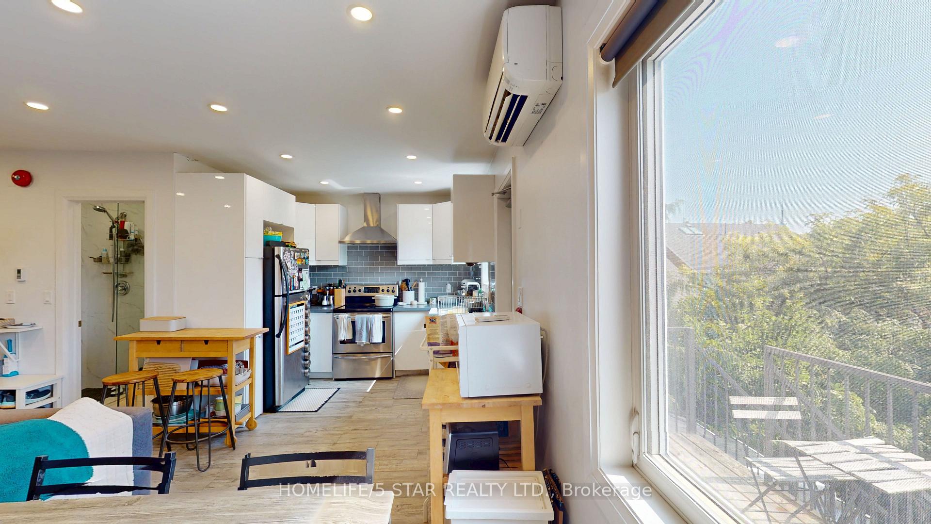 Photo 15 of Unit Apt 3, 45 Dewson Street, Toronto, Palmerston-Little Italy — HOMEH