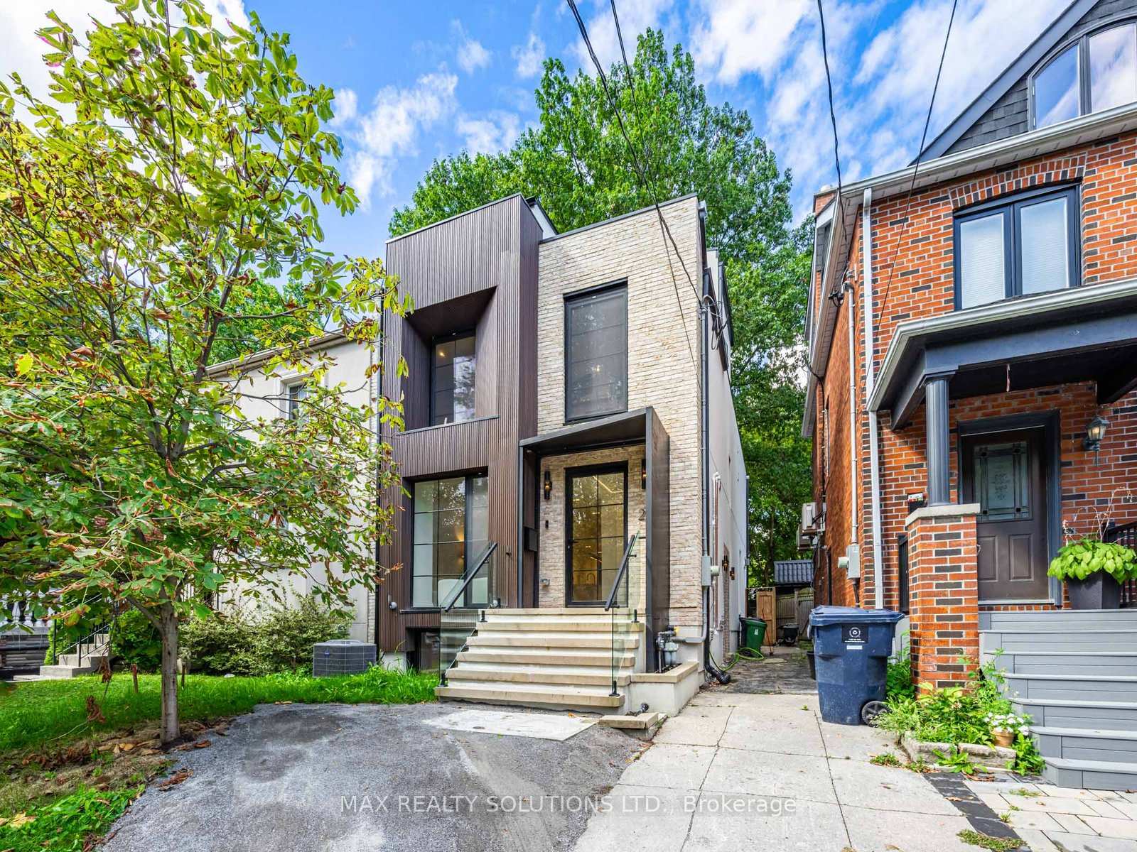 Photo 1 of 22 mann Avenue, Toronto, Mount Pleasant East — HOMEH