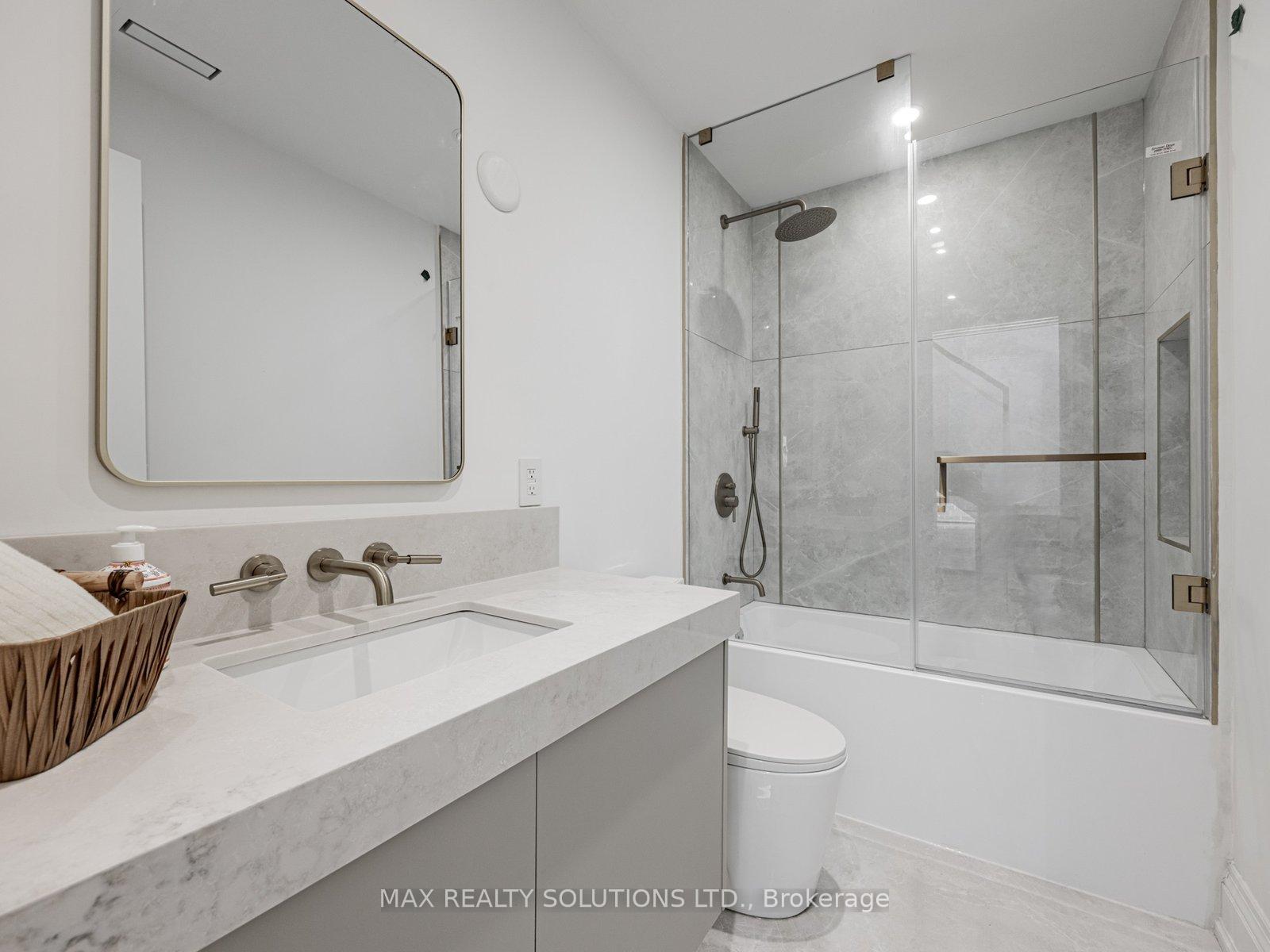 Photo 22 of 22 mann Avenue, Toronto, Mount Pleasant East — HOMEH