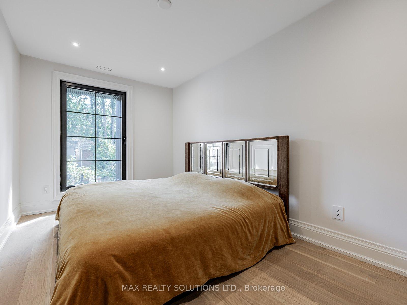 Photo 28 of 22 mann Avenue, Toronto, Mount Pleasant East — HOMEH