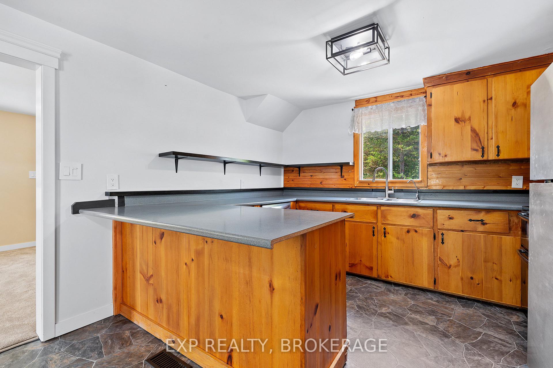 Photo 17 of 7993 Perth Road, Frontenac, Frontenac South — HOMEH