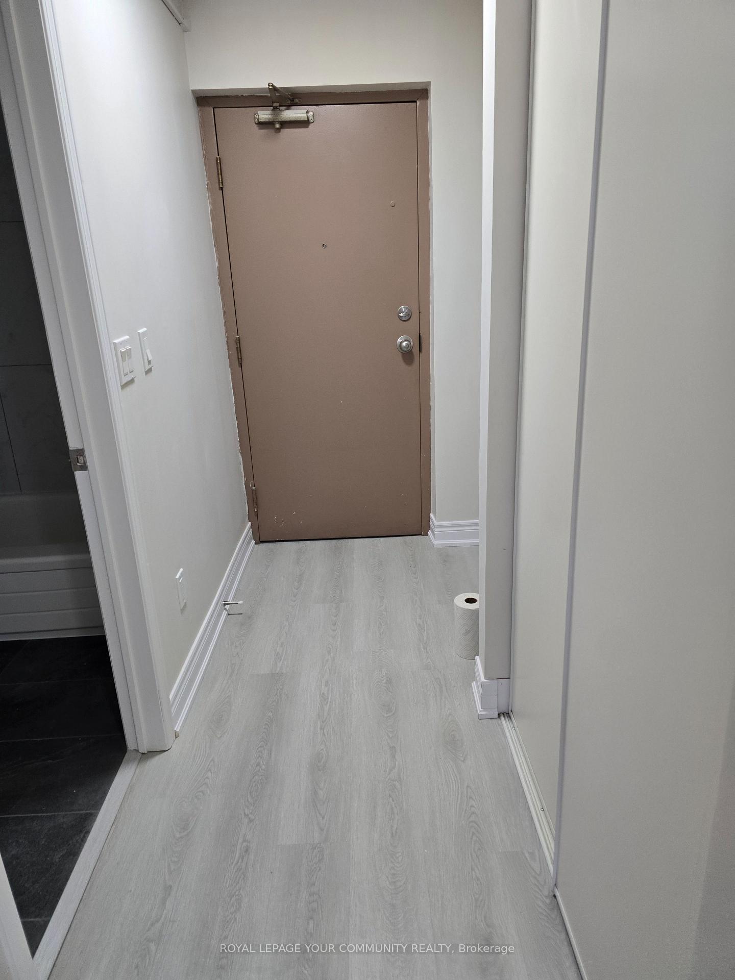 Photo 5 of Unit 104, 180 Centre Street S, Oshawa, Central — HOMEH