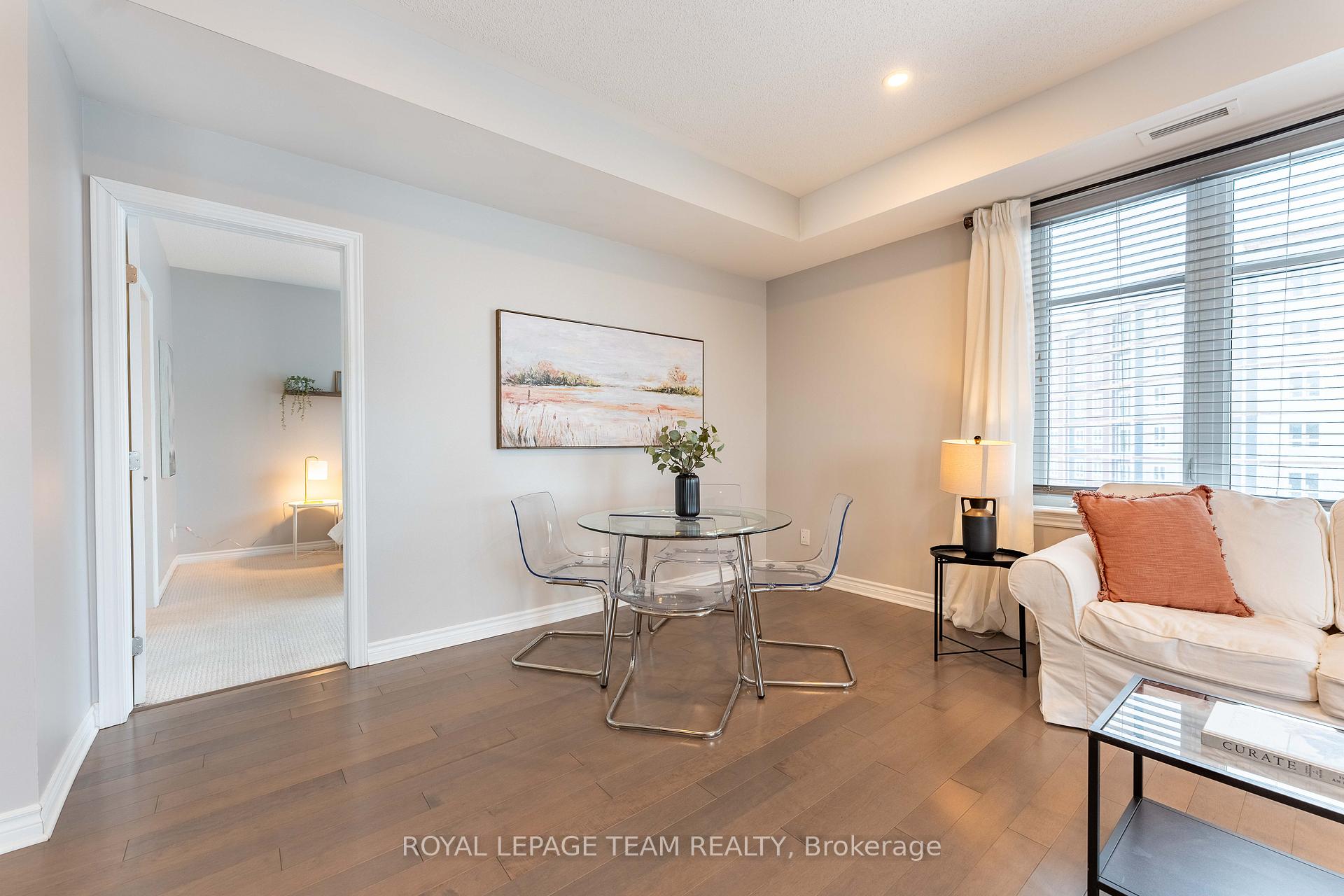 Photo 8 of Unit 301, 200 Janka Private, Ottawa, Kanata - Emerald Meadows/Trailwest — HOMEH