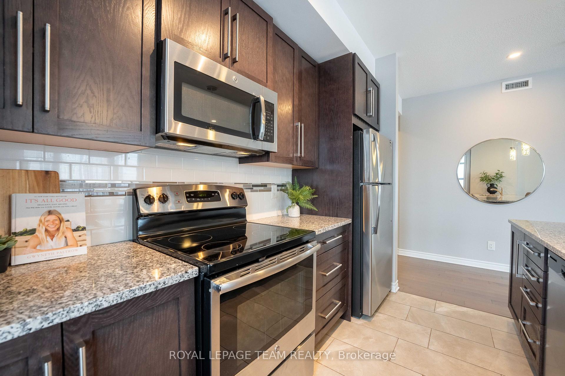 Photo 16 of Unit 301, 200 Janka Private, Ottawa, Kanata - Emerald Meadows/Trailwest — HOMEH