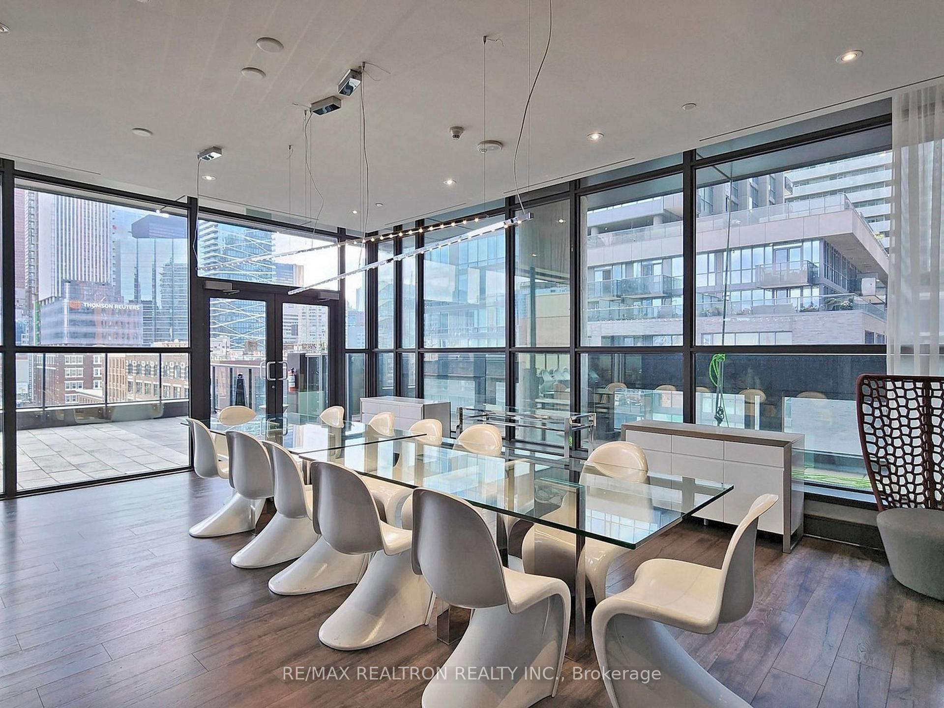Photo 30 of Unit 3704, 290 Adelaide Street W, Toronto, Waterfront Communities — HOMEH