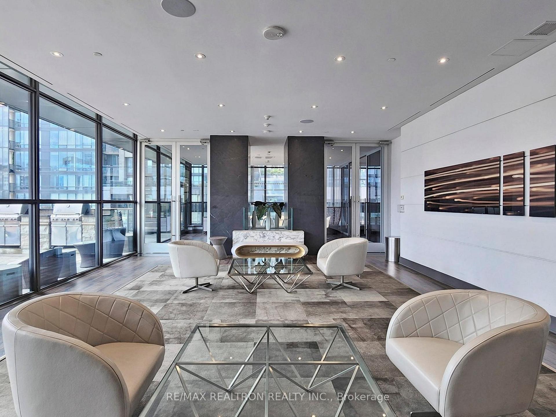 Photo 29 of Unit 3704, 290 Adelaide Street W, Toronto, Waterfront Communities — HOMEH