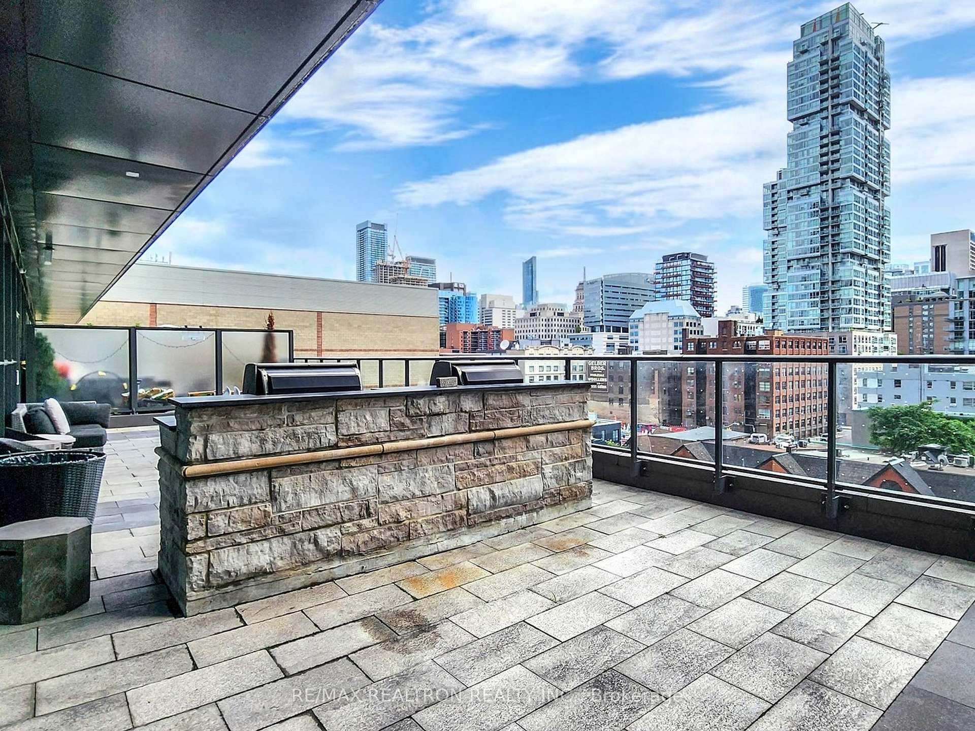 Photo 38 of Unit 3704, 290 Adelaide Street W, Toronto, Waterfront Communities — HOMEH