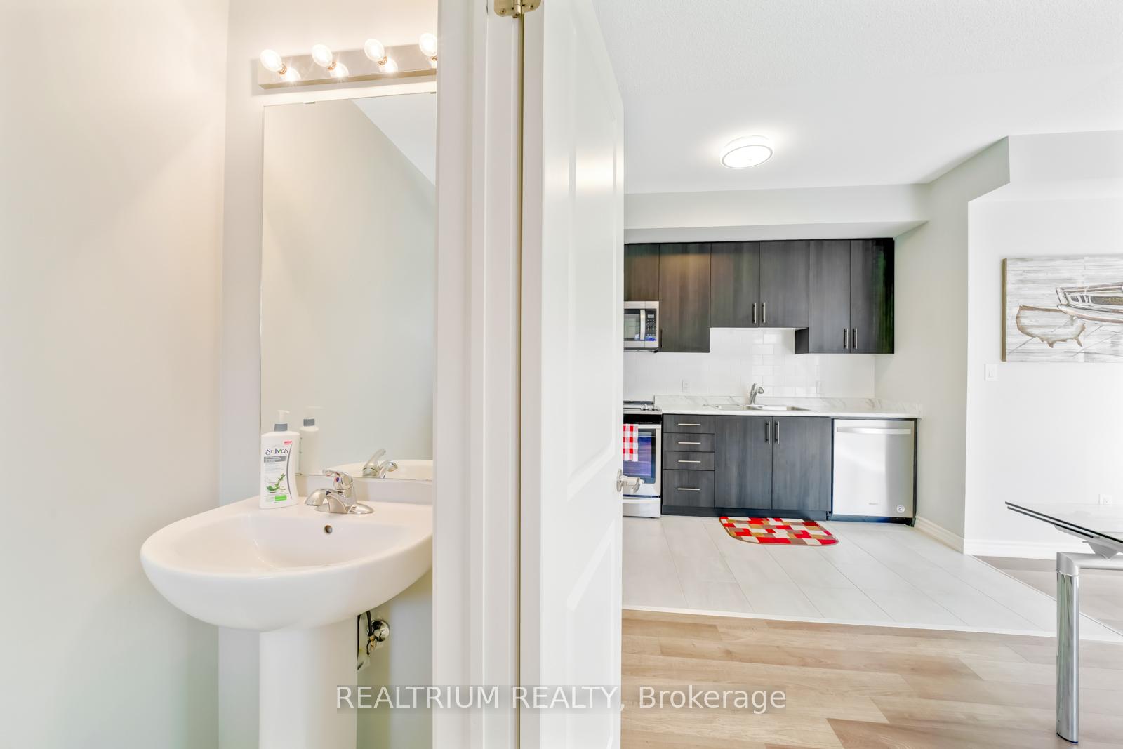 Photo 5 of Unit 73, 1762 Rex Heath Drive, Pickering, Duffin Heights — HOMEH