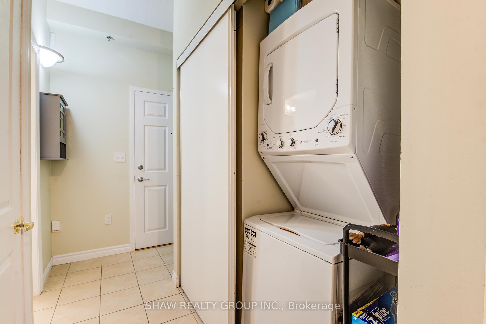 Photo 3 of Unit 118, 308 Watson Parkway, Guelph, Grange Road — HOMEH