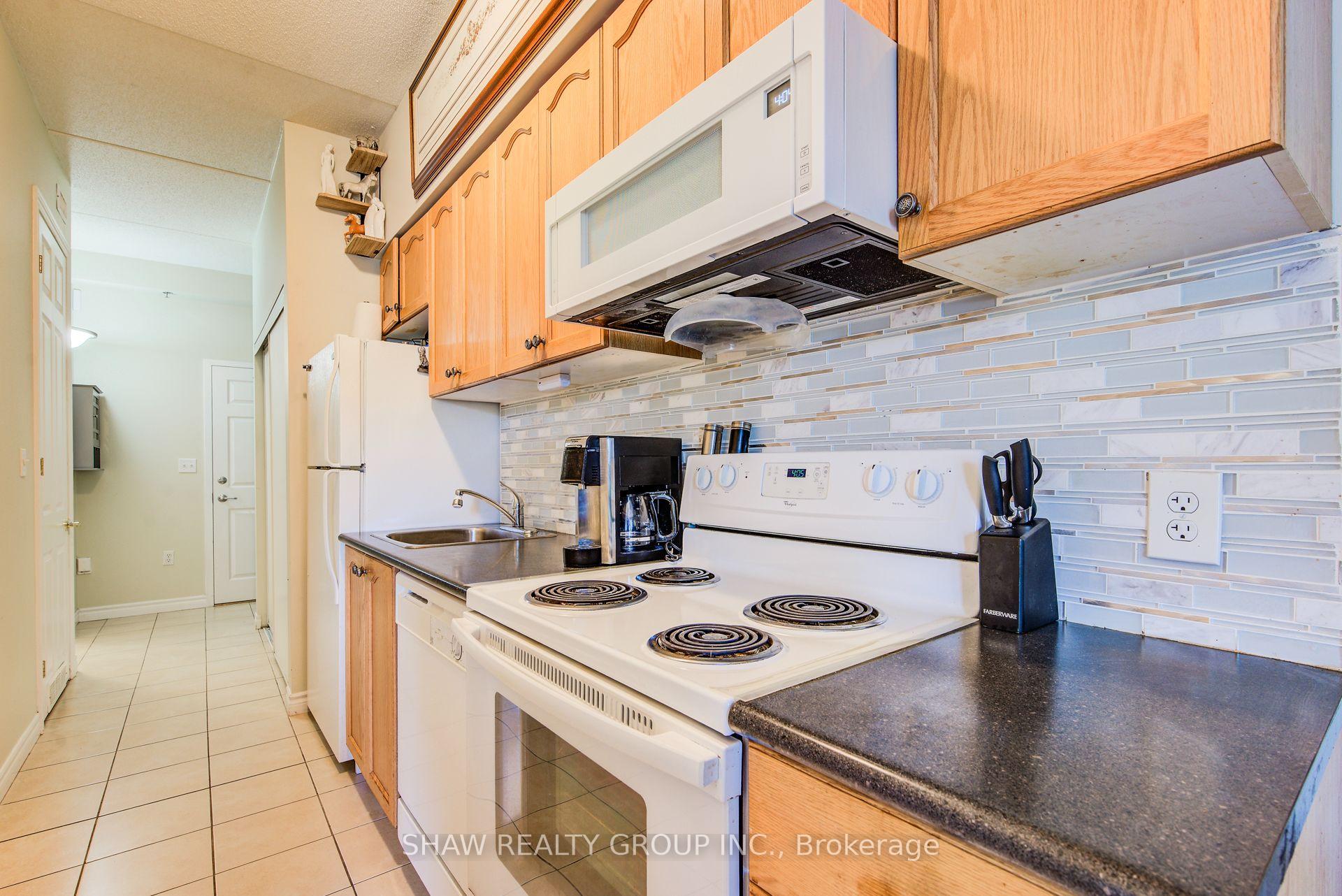 Photo 24 of Unit 118, 308 Watson Parkway, Guelph, Grange Road — HOMEH