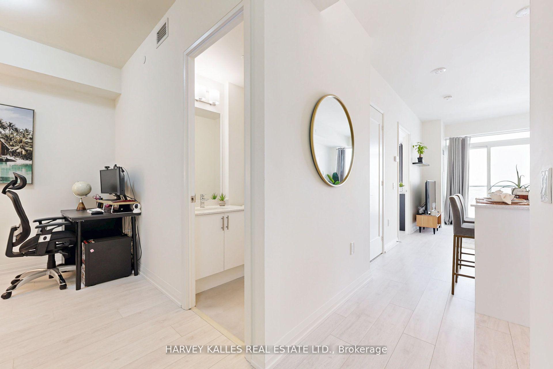 Photo 4 of Unit 1001, 9000 Jane Street, Vaughan, Vellore Village — HOMEH