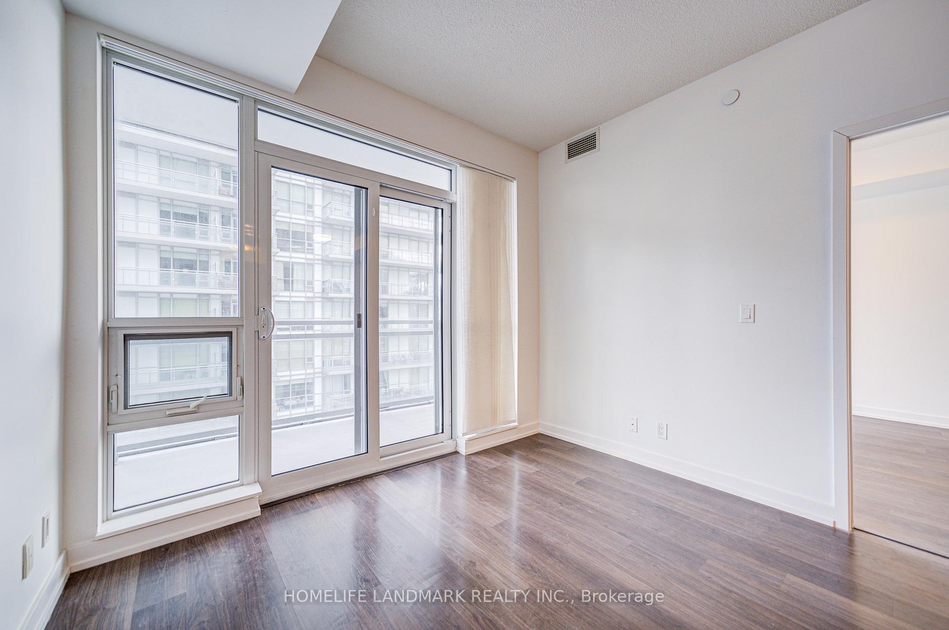 Photo 4 of Unit 1806, 89 Dunfield Avenue, Toronto, Mount Pleasant West — HOMEH
