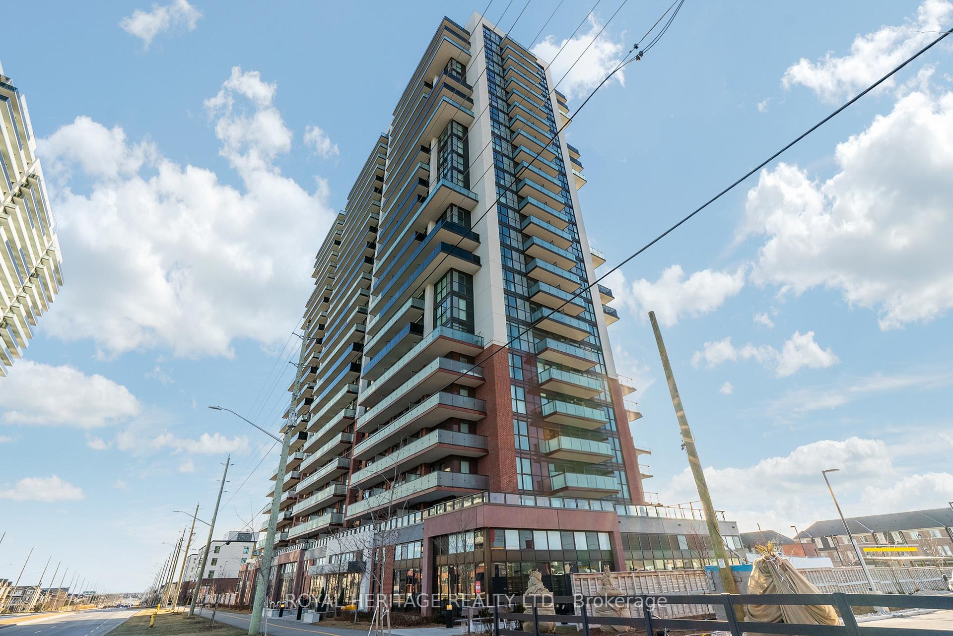 Front of Unit 2509, 2550 Simcoe Street N
