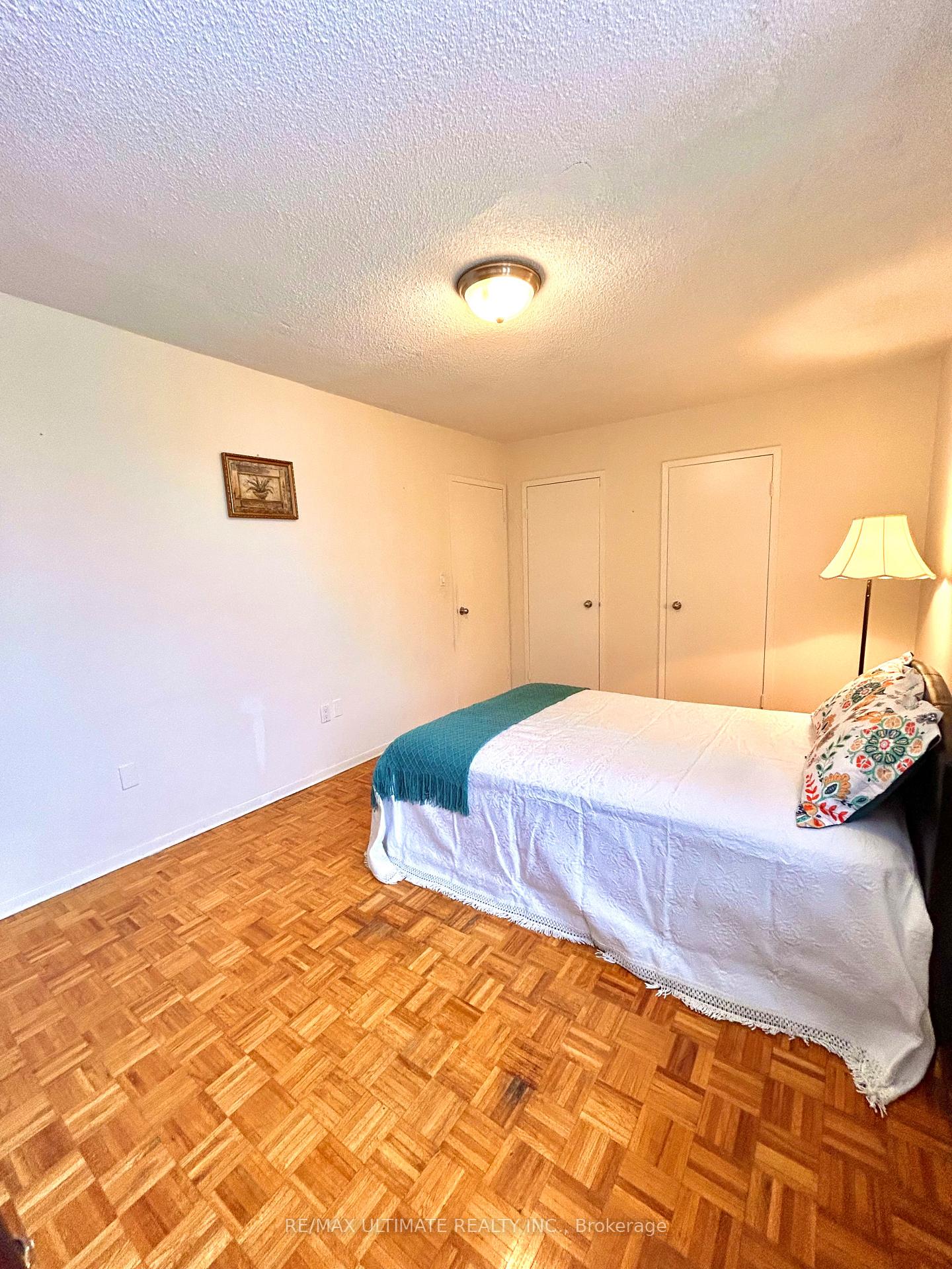 Photo 8 of Unit 409, 151 La Rose Avenue, Etobicoke, Humber Heights — HOMEH