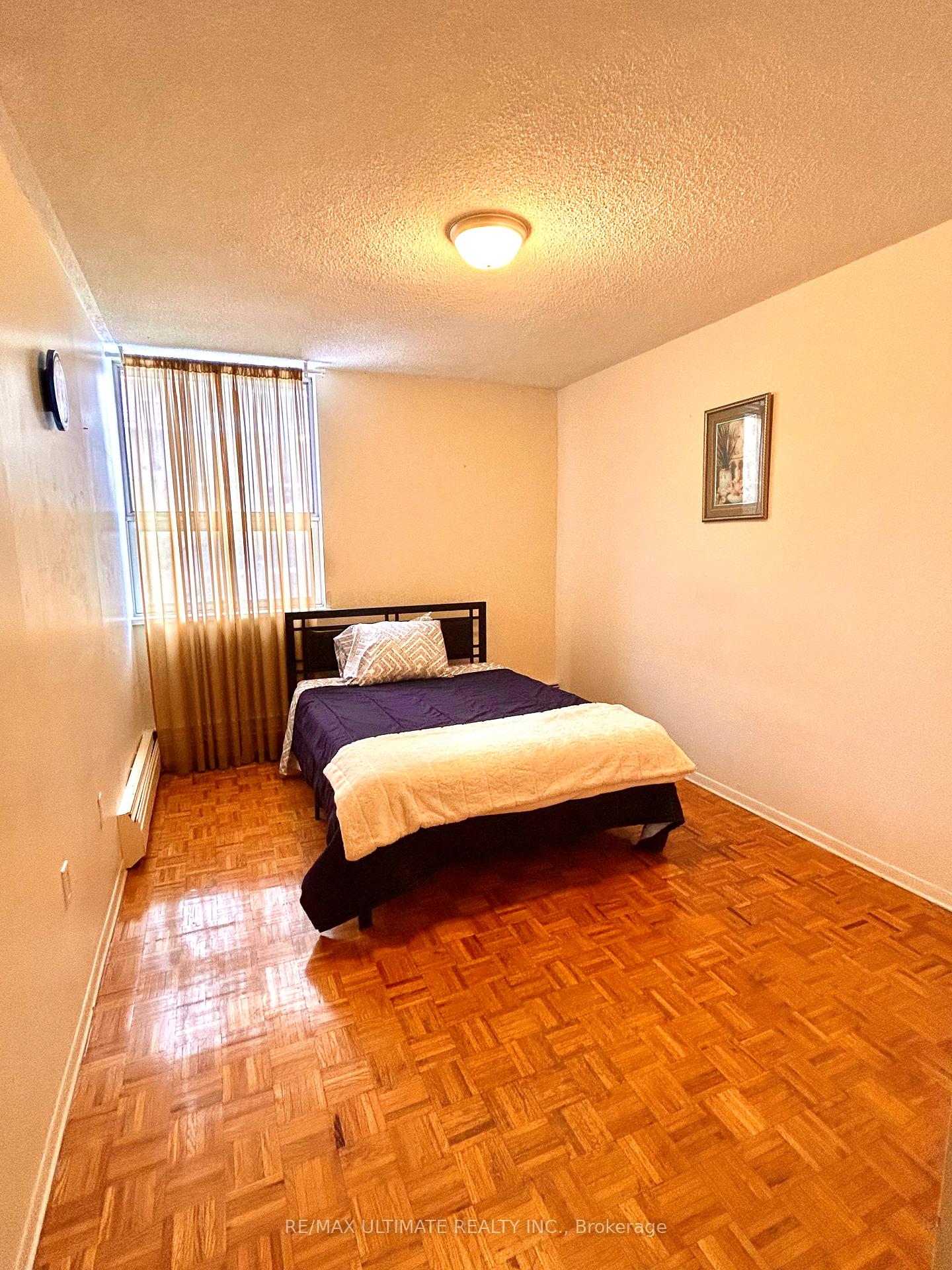 Photo 15 of Unit 409, 151 La Rose Avenue, Etobicoke, Humber Heights — HOMEH