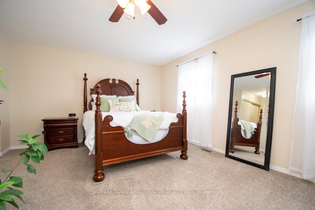 Photo 14 of 59 Bonnycastle Drive, Clarington, Bowmanville — HOMEH