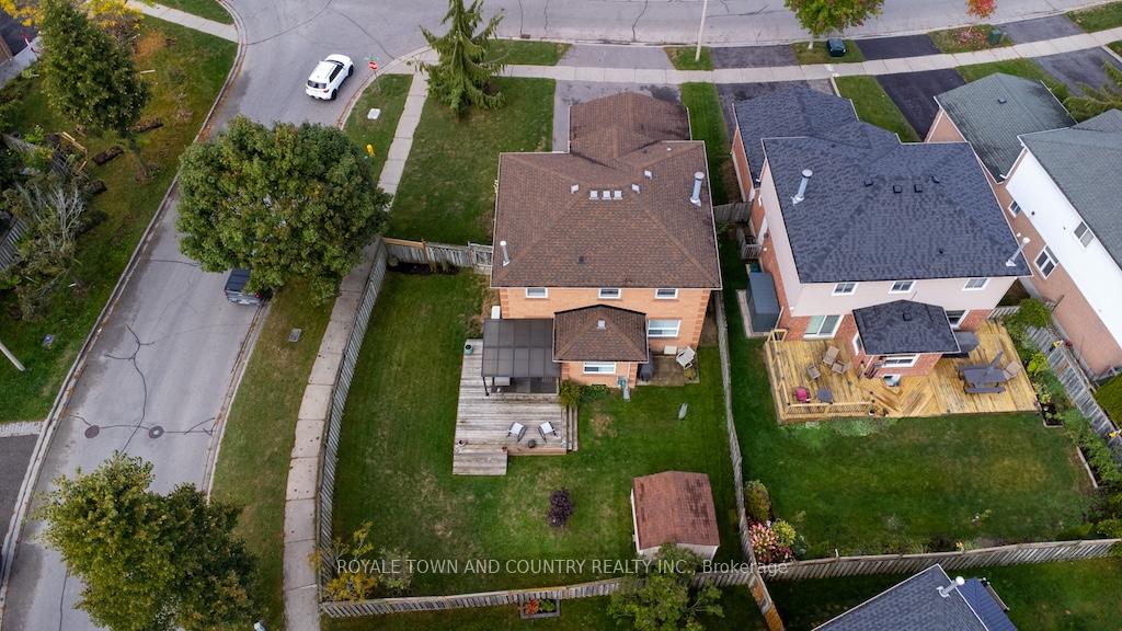 Photo 27 of 59 Bonnycastle Drive, Clarington, Bowmanville — HOMEH