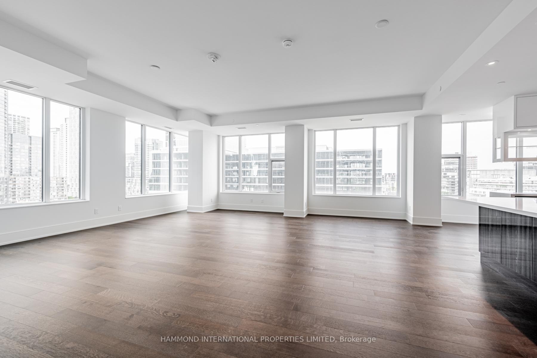 Photo 31 of Unit 708, 455 Wellington Street W, Toronto, Waterfront Communities — HOMEH