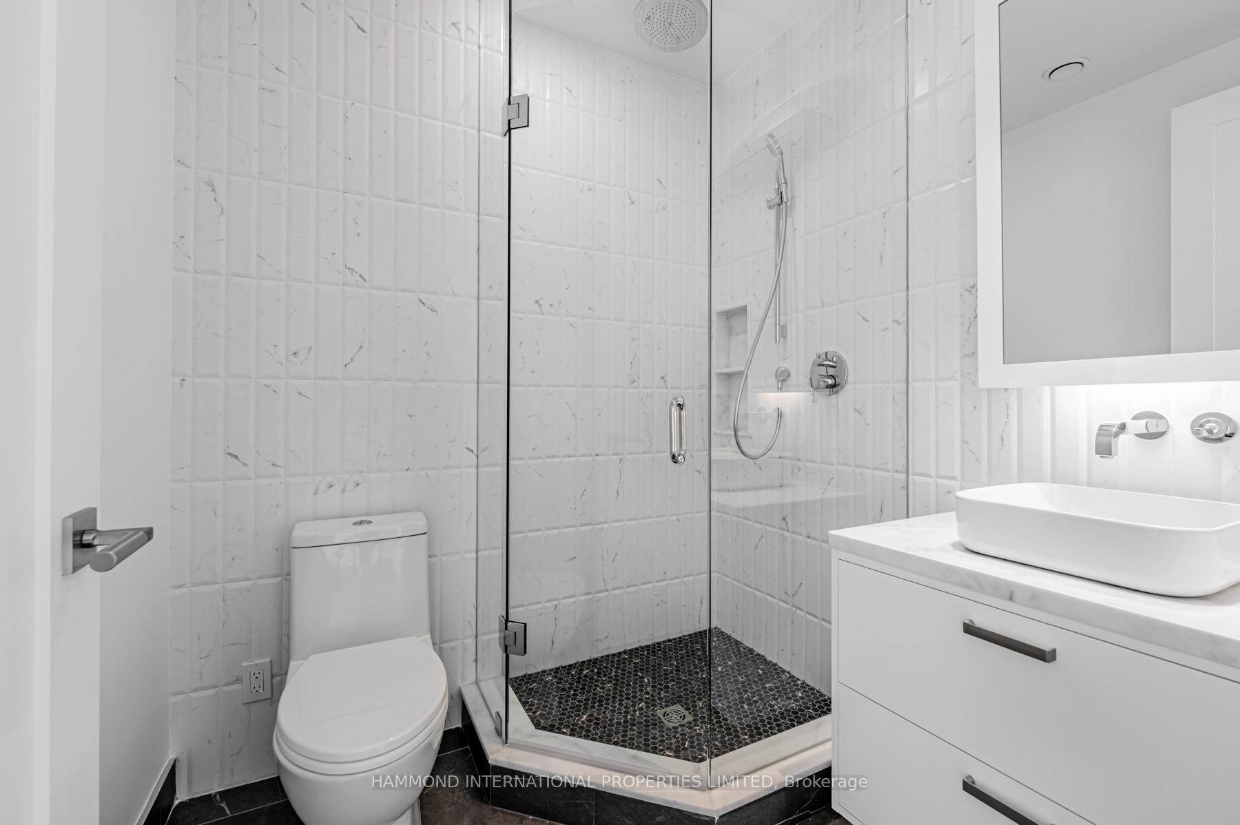 Photo 15 of Unit 708, 455 Wellington Street W, Toronto, Waterfront Communities — HOMEH