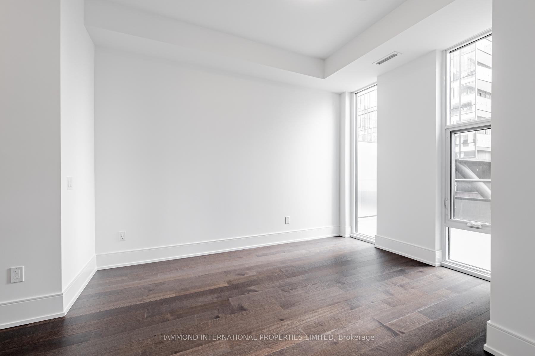 Photo 12 of Unit 708, 455 Wellington Street W, Toronto, Waterfront Communities — HOMEH