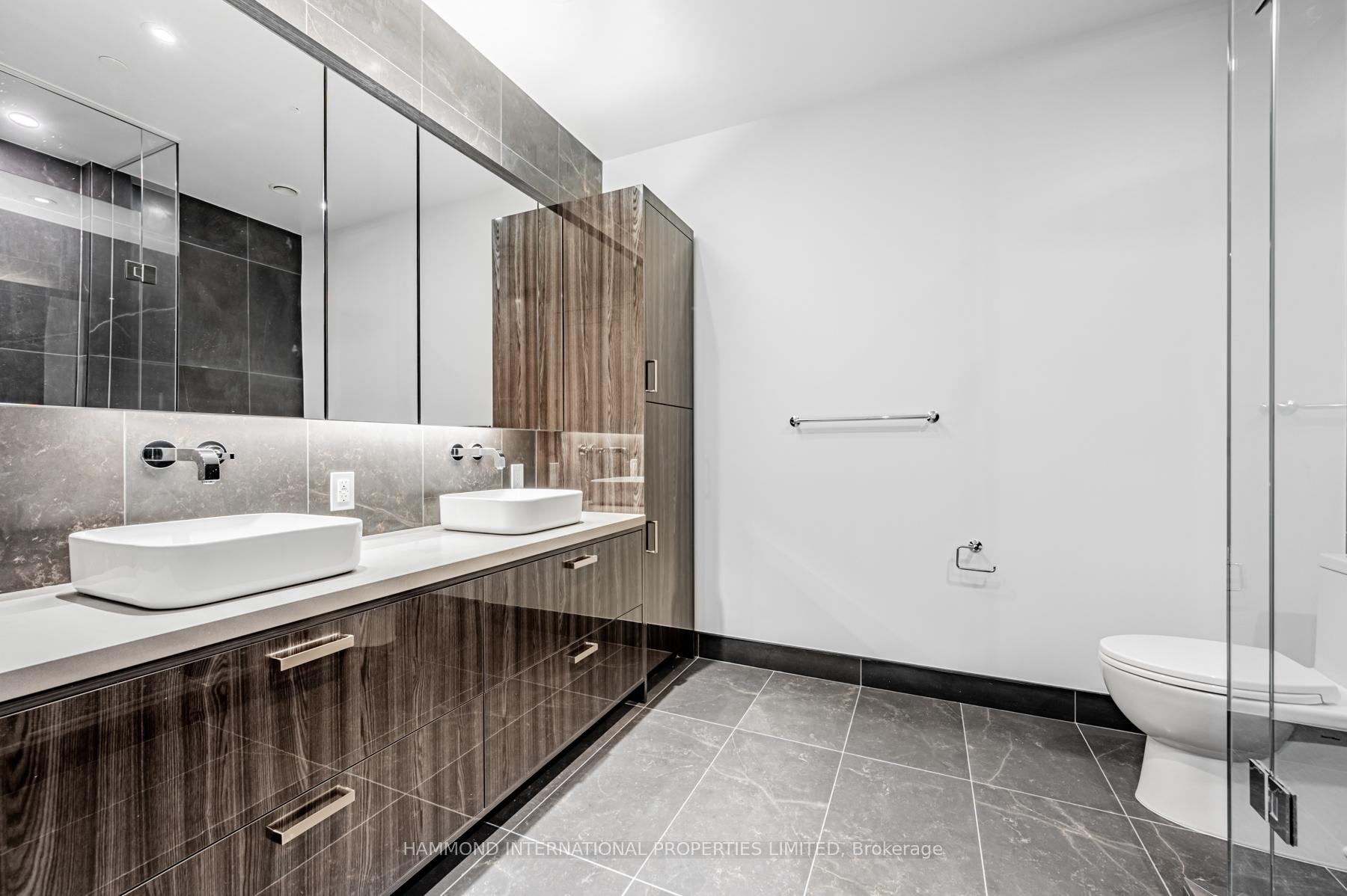 Photo 16 of Unit 708, 455 Wellington Street W, Toronto, Waterfront Communities — HOMEH