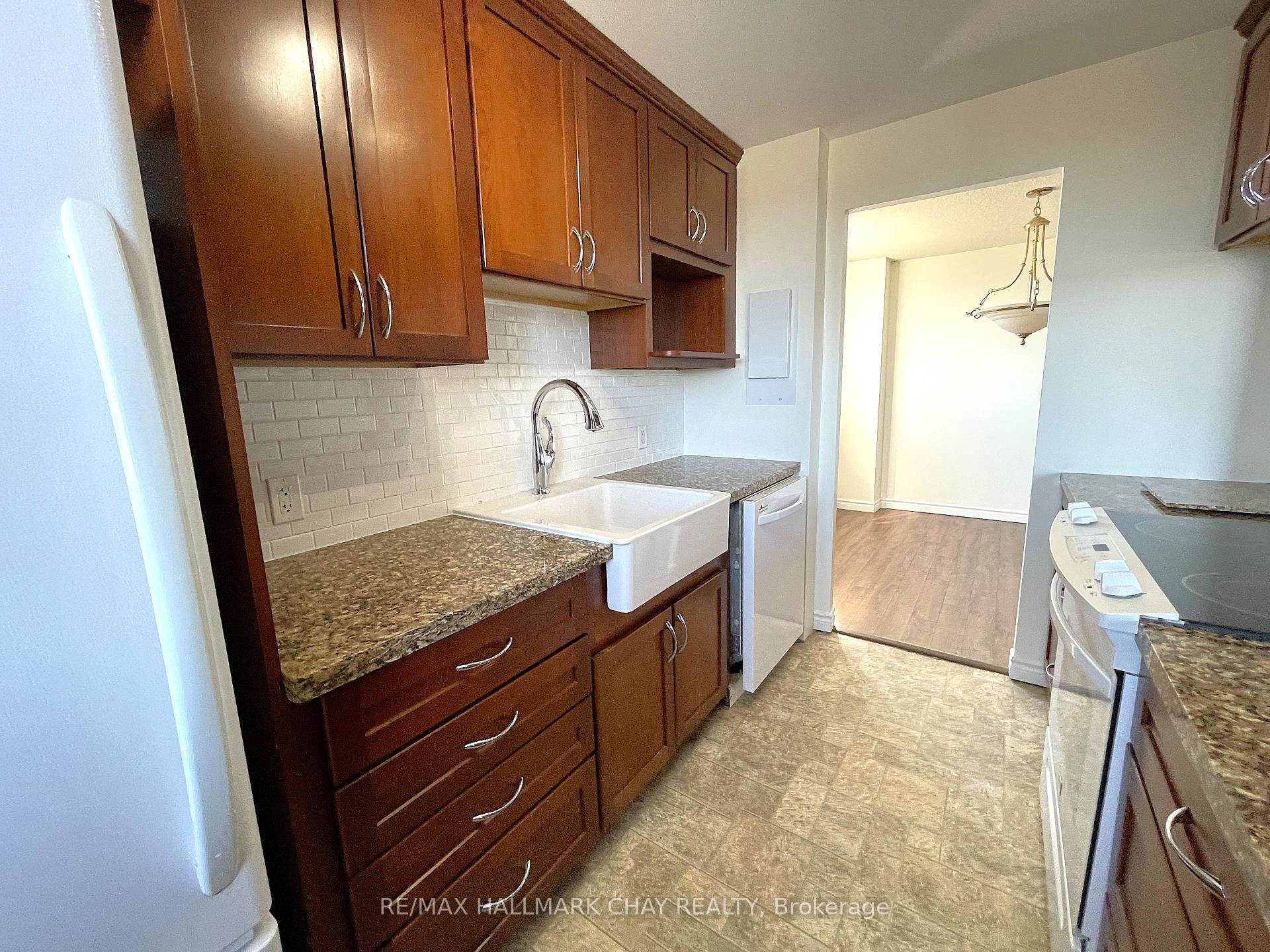 Photo 18 of Unit 802, 414 Blake Street, Barrie, Codrington — HOMEH