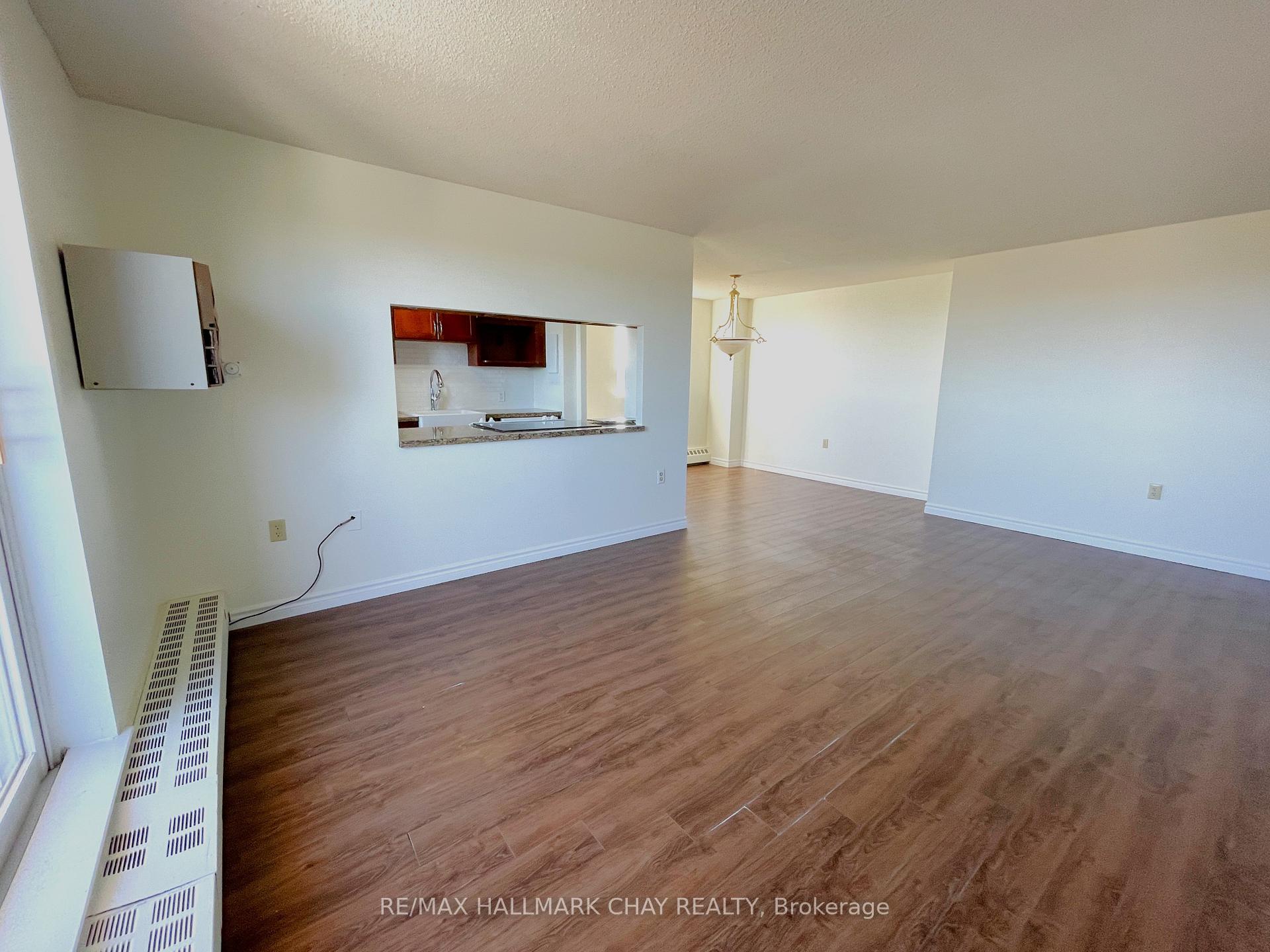 Photo 12 of Unit 802, 414 Blake Street, Barrie, Codrington — HOMEH