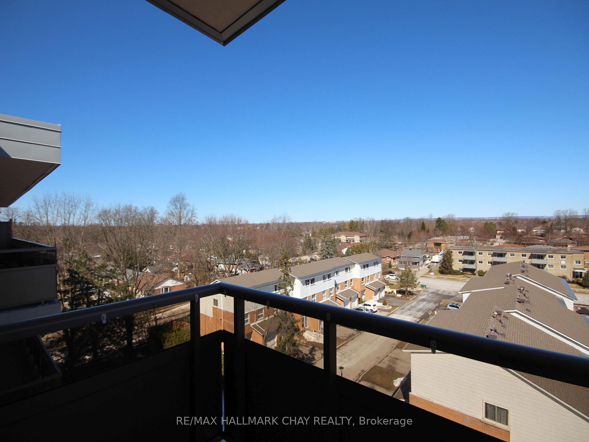 Photo 9 of Unit 802, 414 Blake Street, Barrie, Codrington — HOMEH