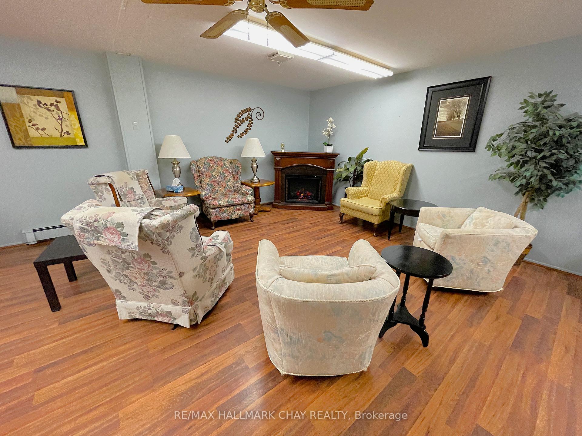 Photo 24 of Unit 802, 414 Blake Street, Barrie, Codrington — HOMEH