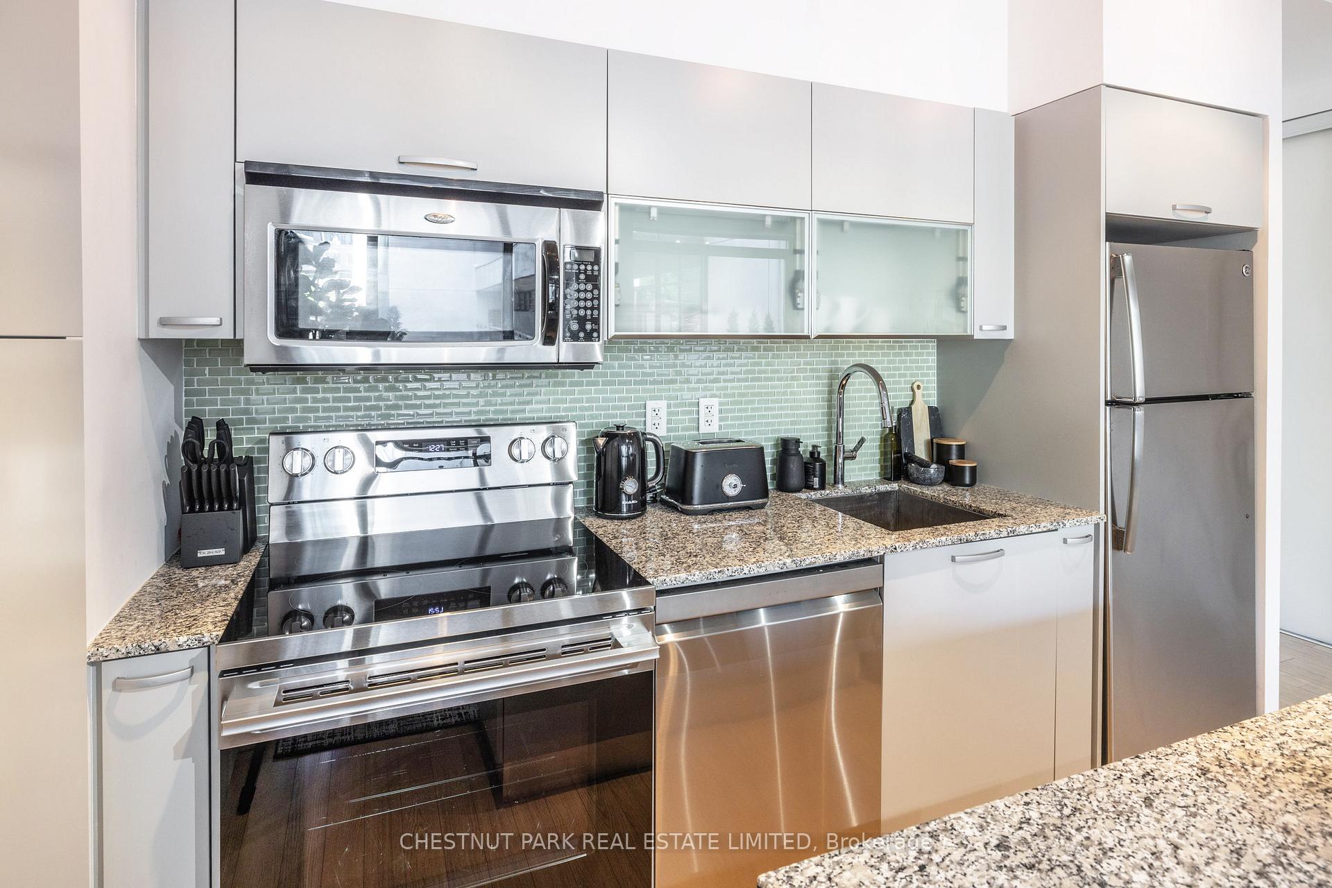 Photo 7 of Unit 301, 10 Morrison Street, Toronto, Waterfront Communities — HOMEH