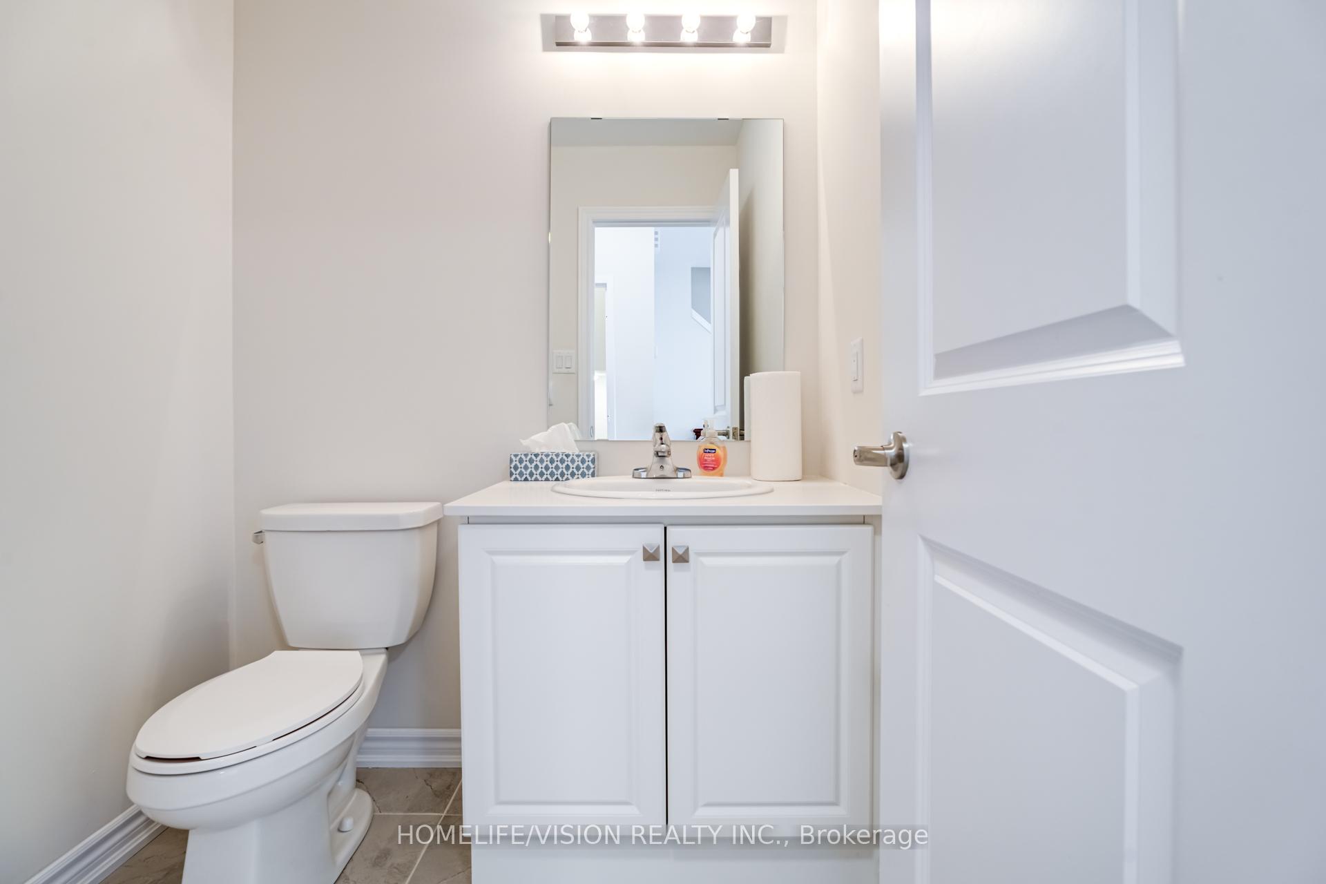 Photo 13 of Unit 3, 480 Beresford Path, Oshawa, Central — HOMEH