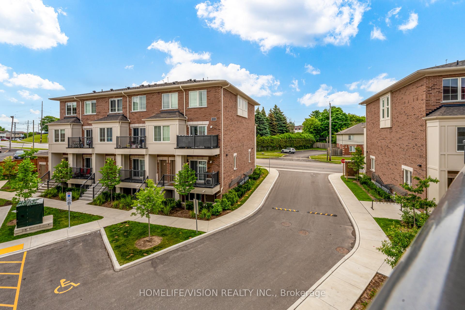Photo 32 of Unit 3, 480 Beresford Path, Oshawa, Central — HOMEH