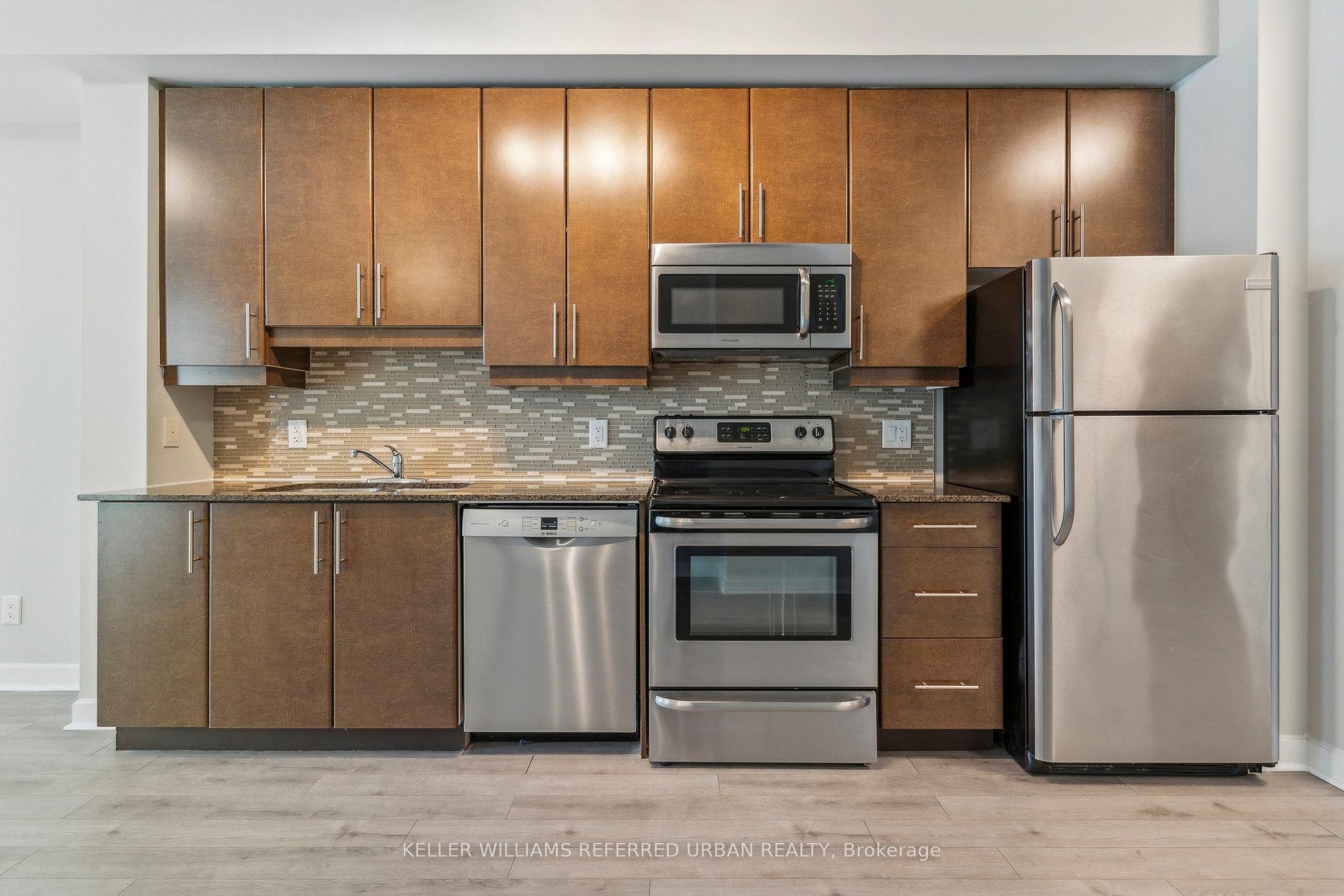 Photo 10 of Unit 2201, 33 Bay Street, Toronto, Waterfront Communities — HOMEH