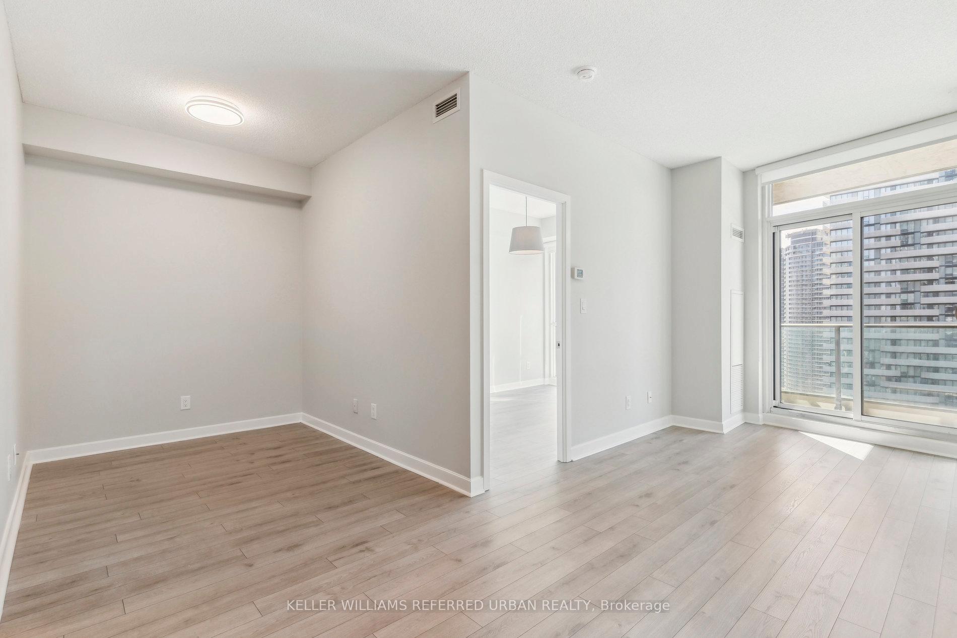 Photo 13 of Unit 2201, 33 Bay Street, Toronto, Waterfront Communities — HOMEH