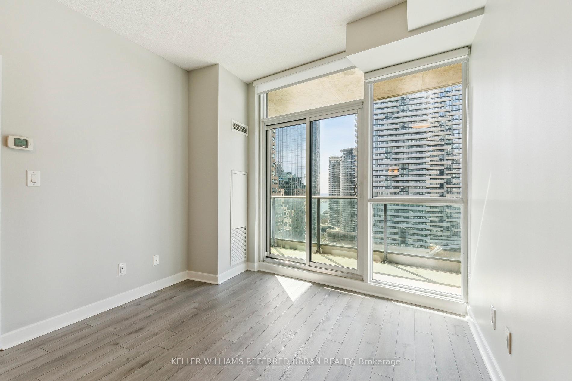 Photo 15 of Unit 2201, 33 Bay Street, Toronto, Waterfront Communities — HOMEH