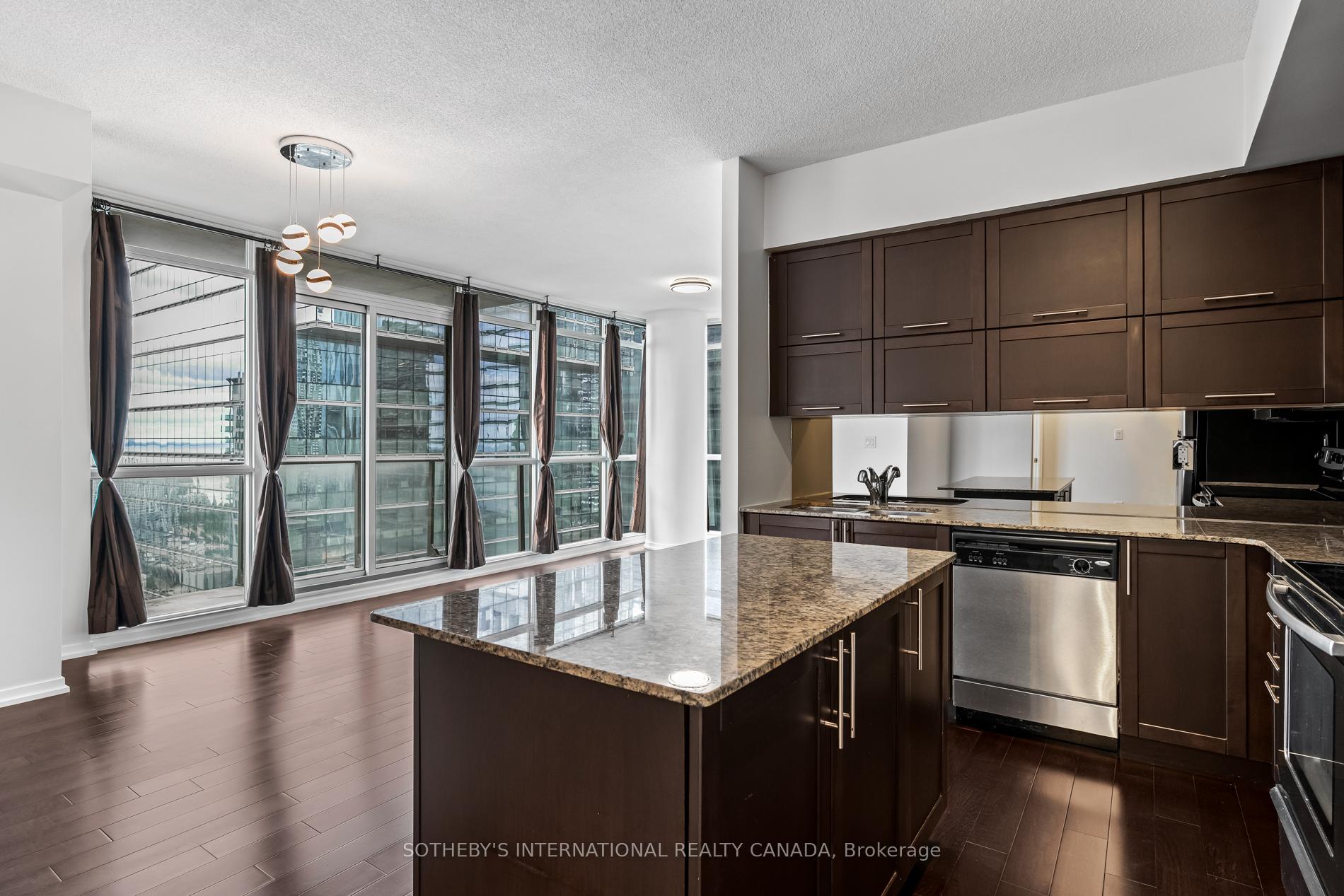 Photo 9 of Unit 2701, 55 Bremner Boulevard, Toronto, Waterfront Communities — HOMEH