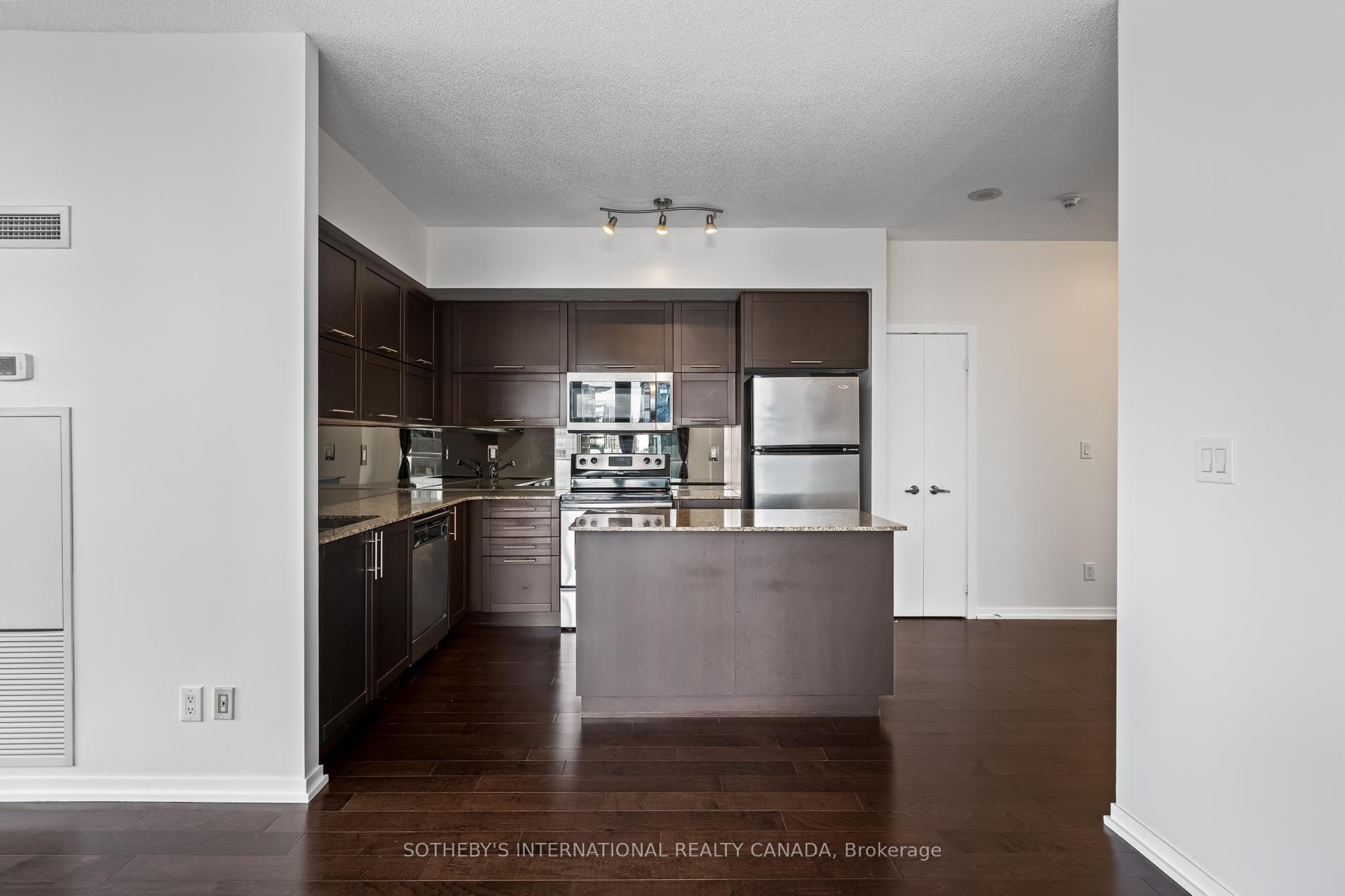 Photo 2 of Unit 2701, 55 Bremner Boulevard, Toronto, Waterfront Communities — HOMEH