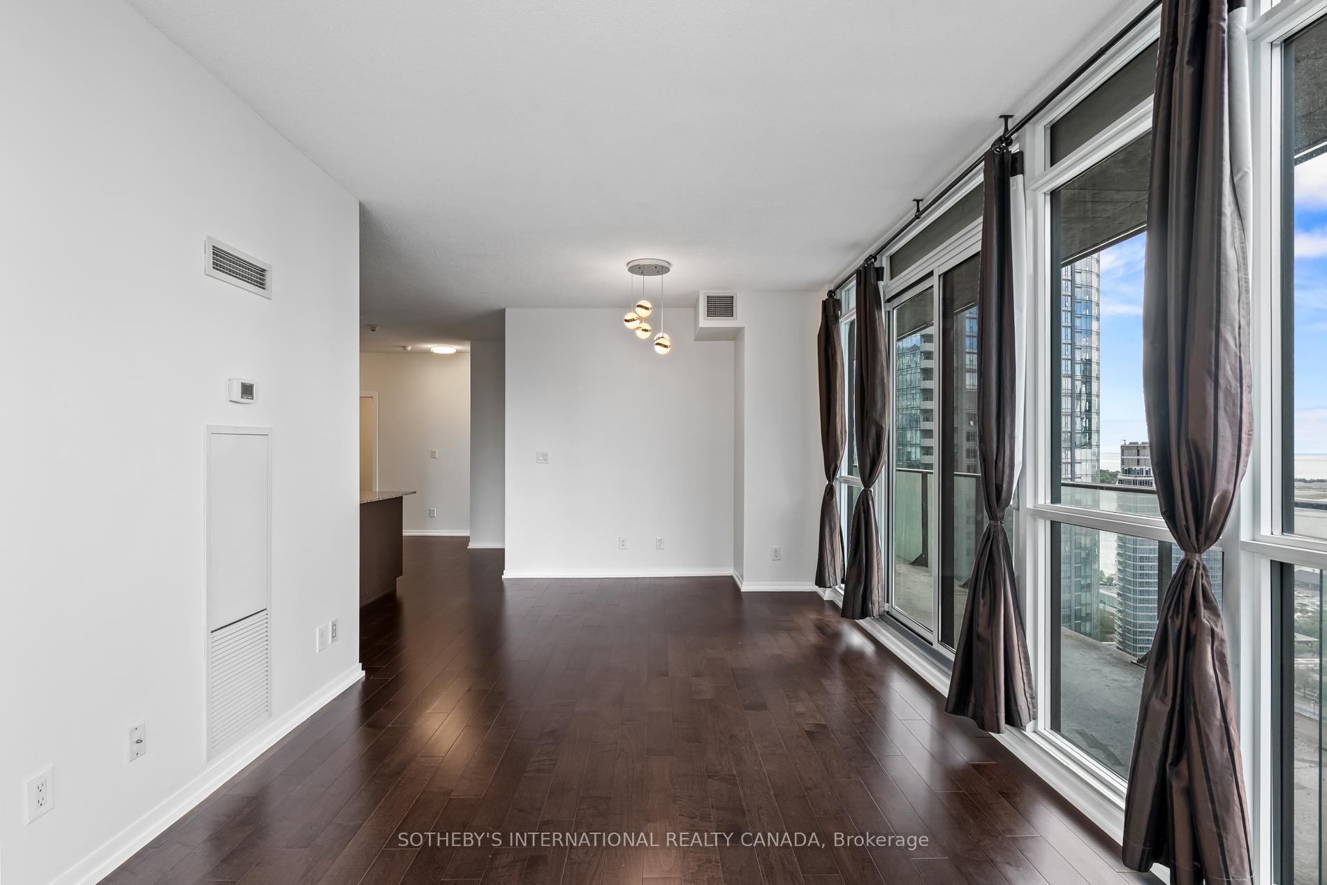 Photo 19 of Unit 2701, 55 Bremner Boulevard, Toronto, Waterfront Communities — HOMEH
