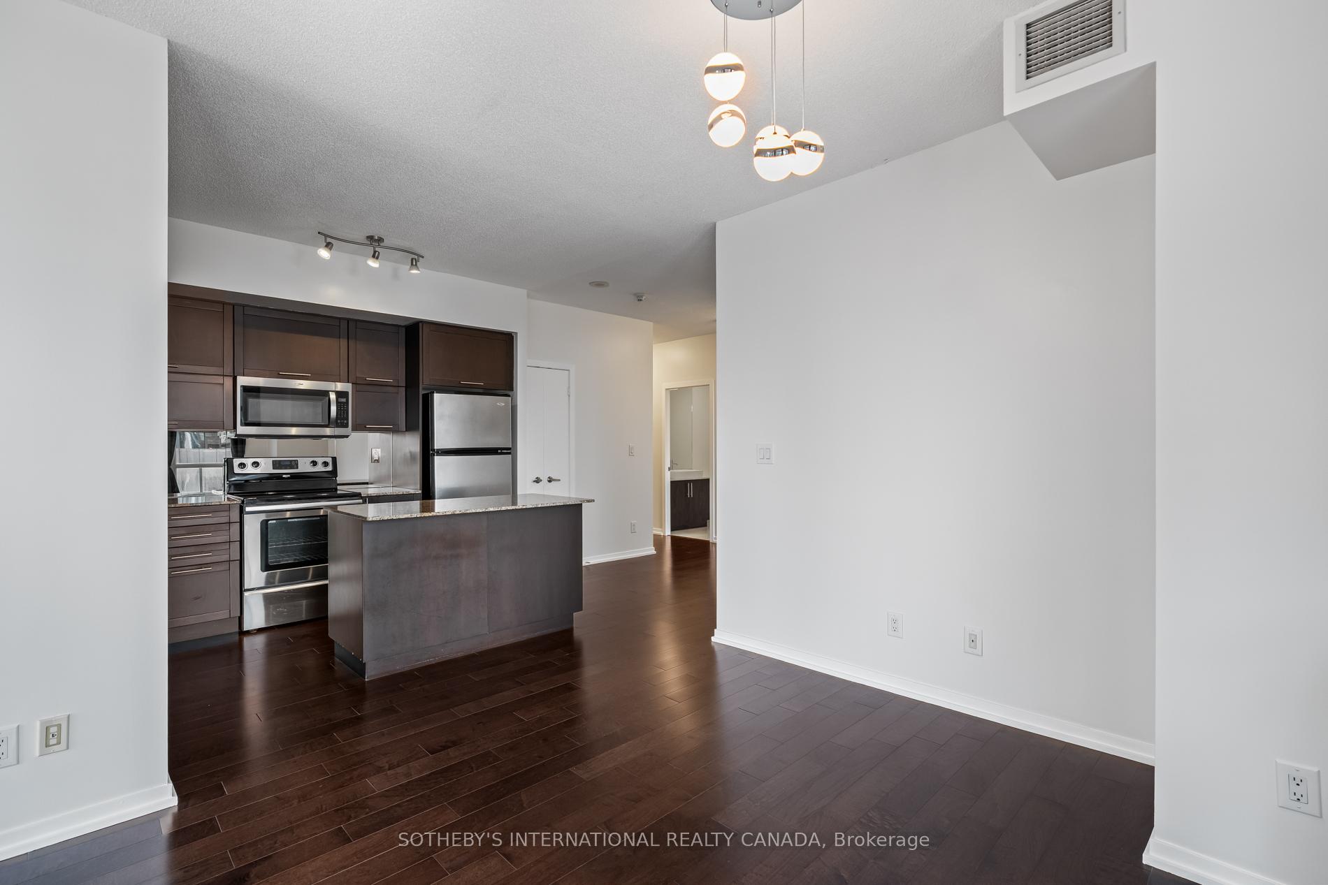 Photo 3 of Unit 2701, 55 Bremner Boulevard, Toronto, Waterfront Communities — HOMEH