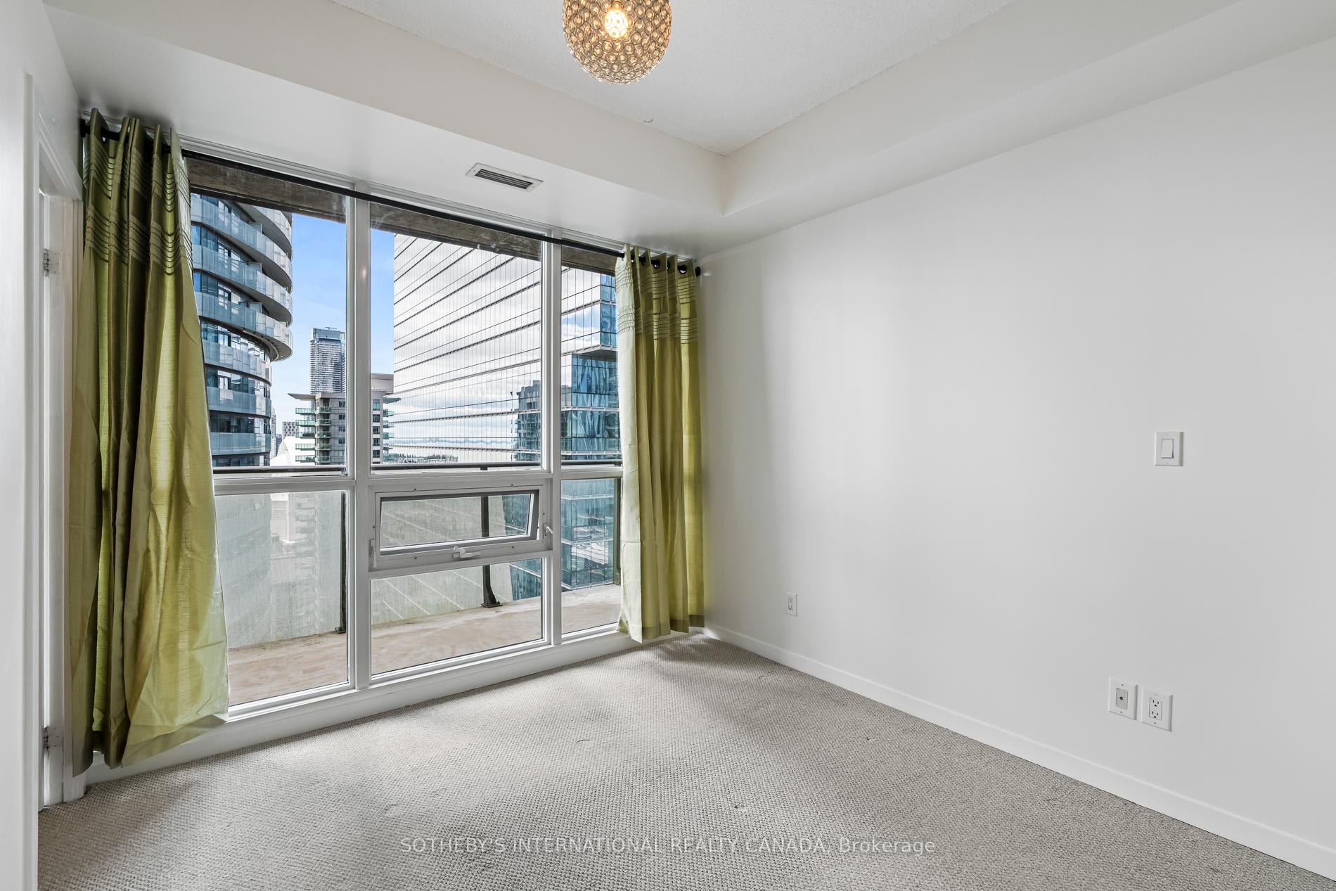 Photo 23 of Unit 2701, 55 Bremner Boulevard, Toronto, Waterfront Communities — HOMEH