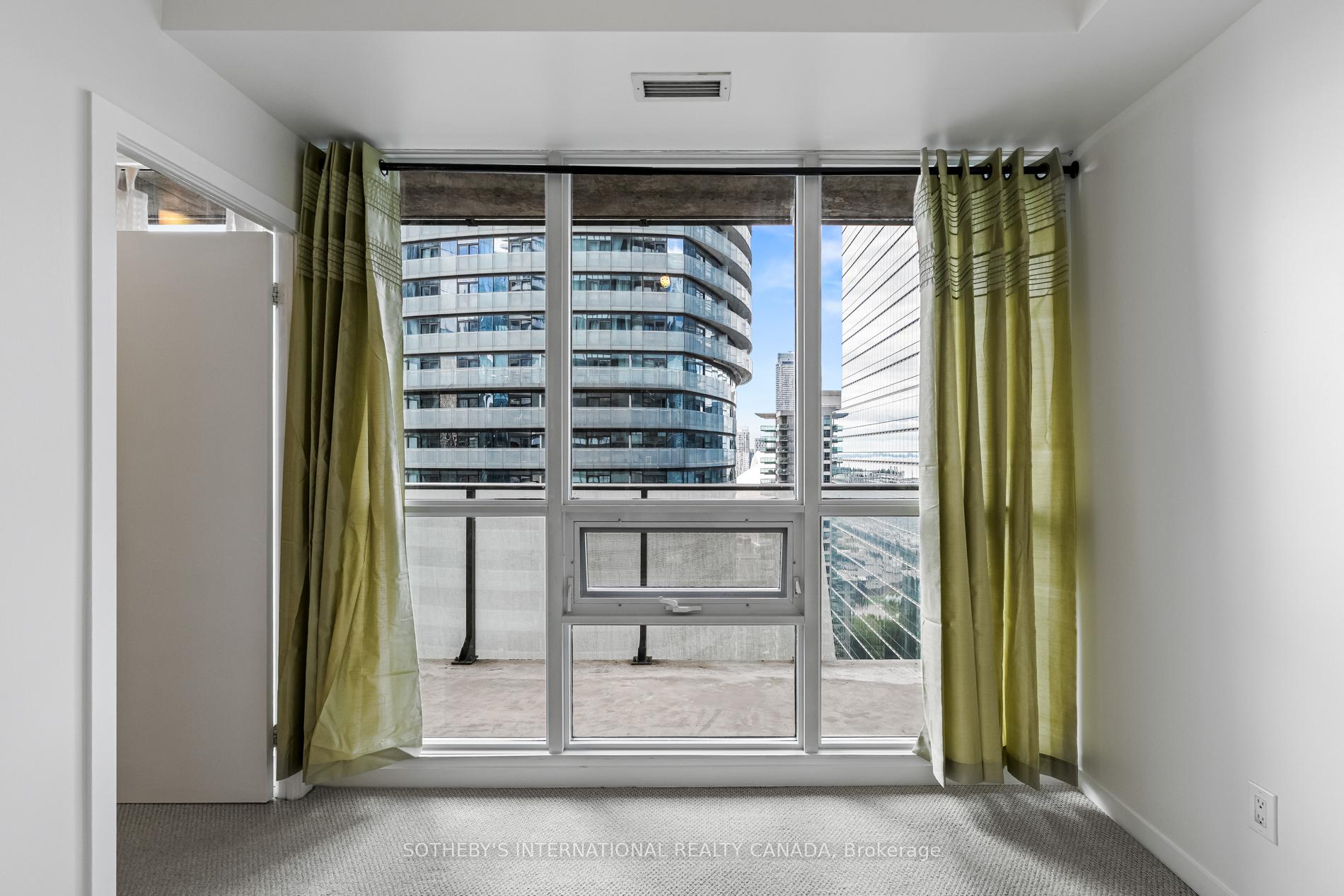 Photo 21 of Unit 2701, 55 Bremner Boulevard, Toronto, Waterfront Communities — HOMEH