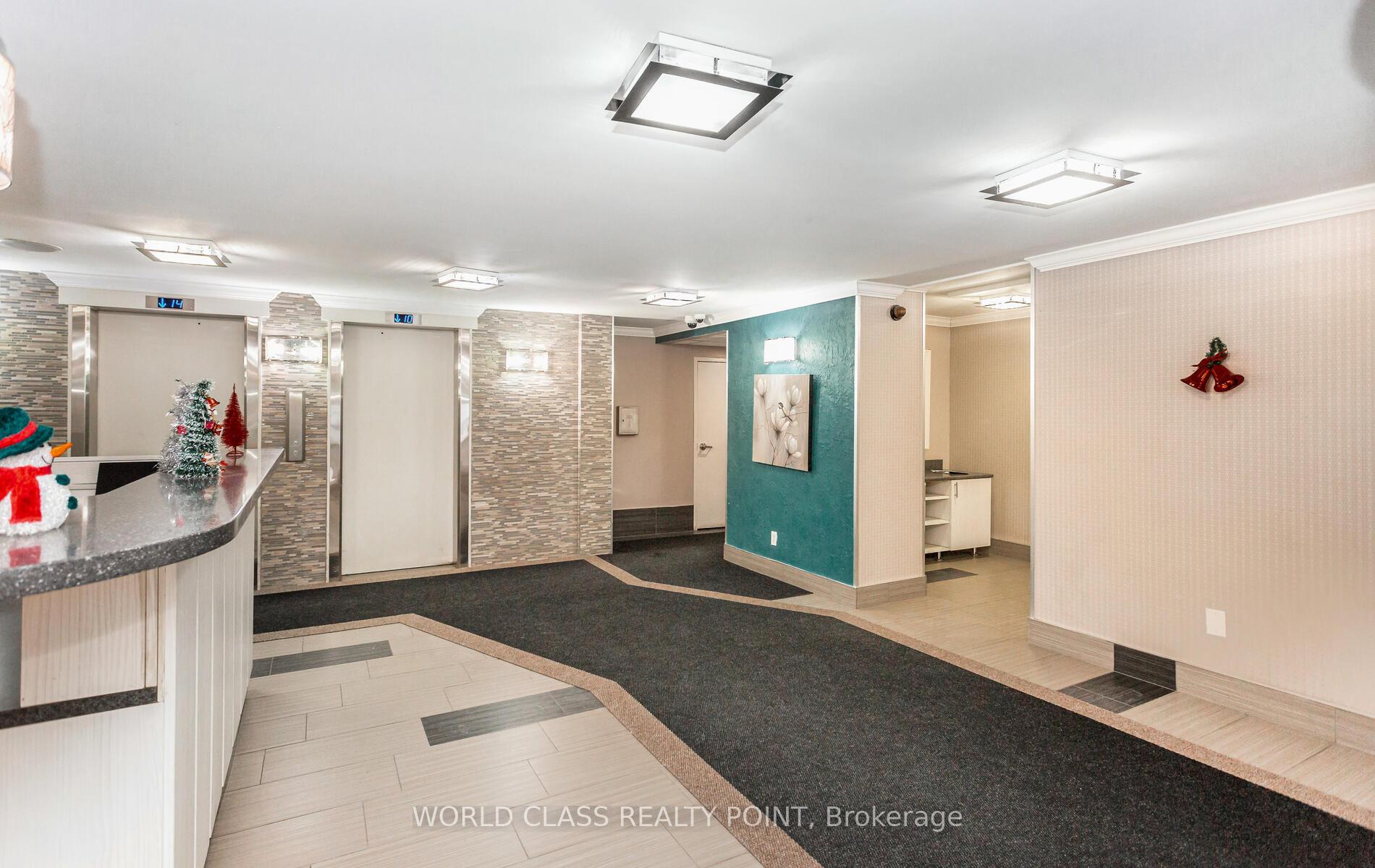 Photo 3 of Unit 310, 15 Kensington Road W, Brampton, Queen Street Corridor — HOMEH