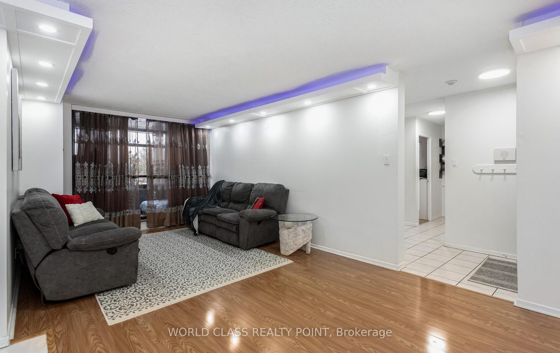 Photo 12 of Unit 310, 15 Kensington Road W, Brampton, Queen Street Corridor — HOMEH