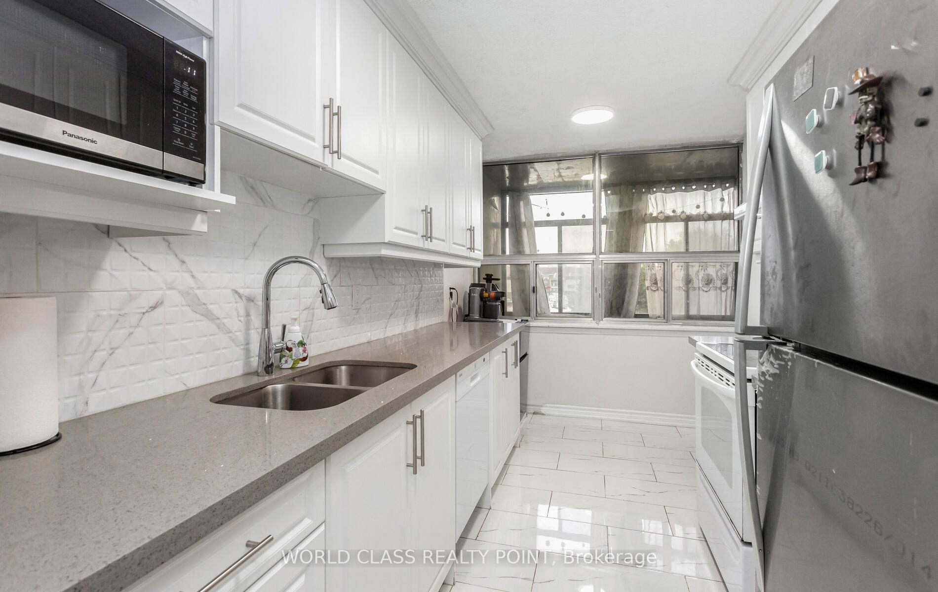 Photo 16 of Unit 310, 15 Kensington Road W, Brampton, Queen Street Corridor — HOMEH
